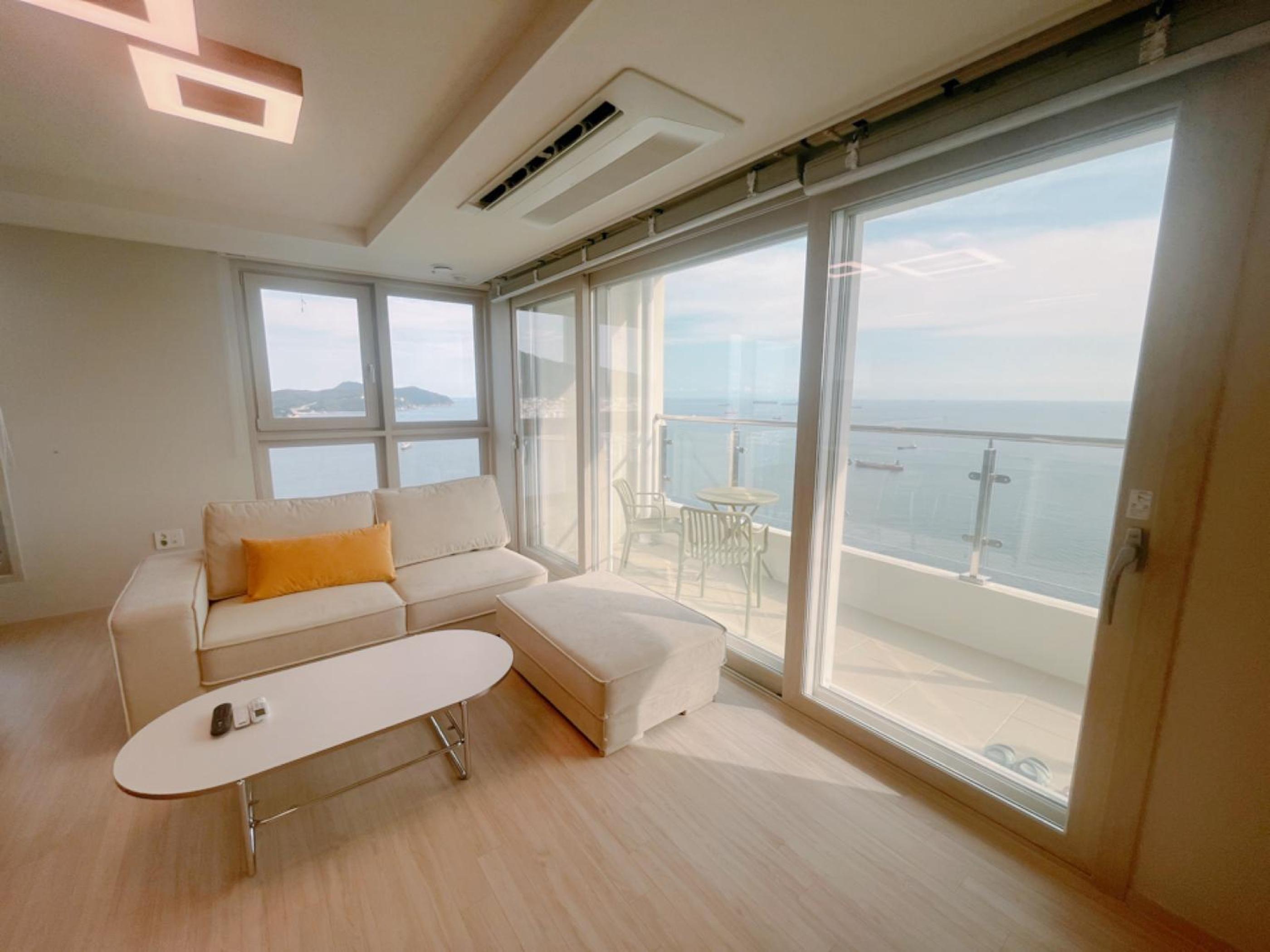 One-Bedroom Apartment with Sea View and Terrace