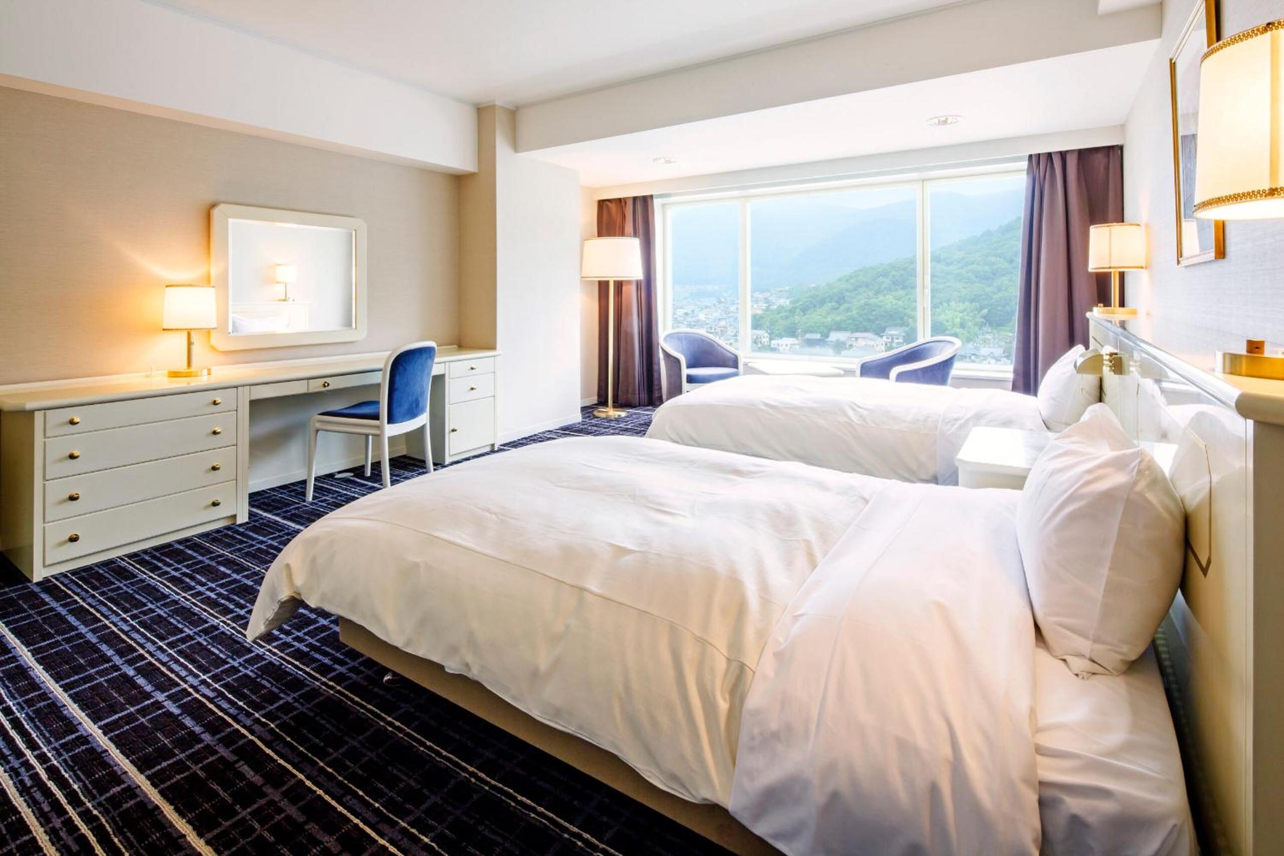 Family Suite photo 2
