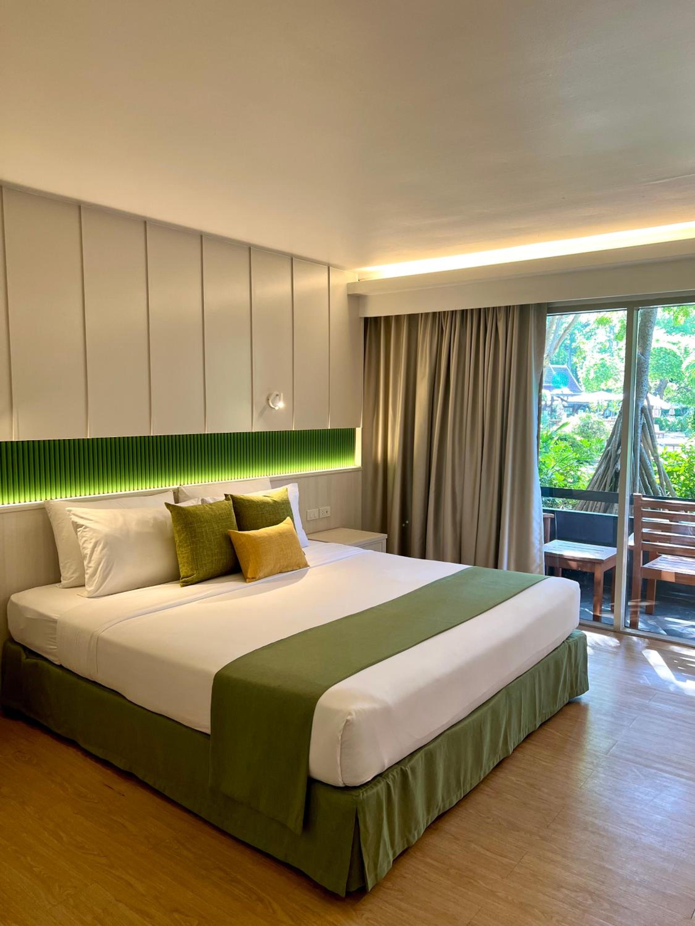 room photo