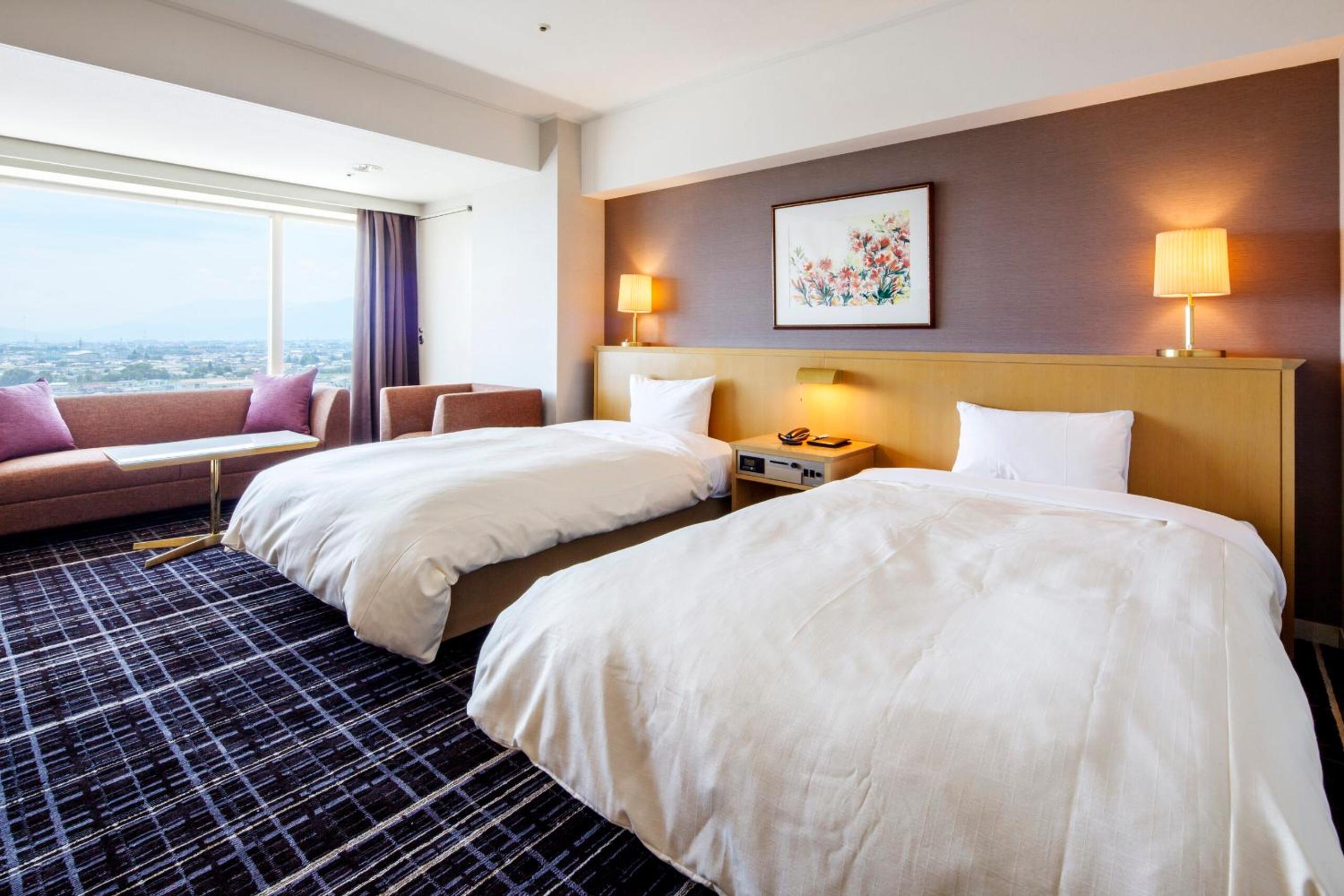 Large Twin Room photo 2
