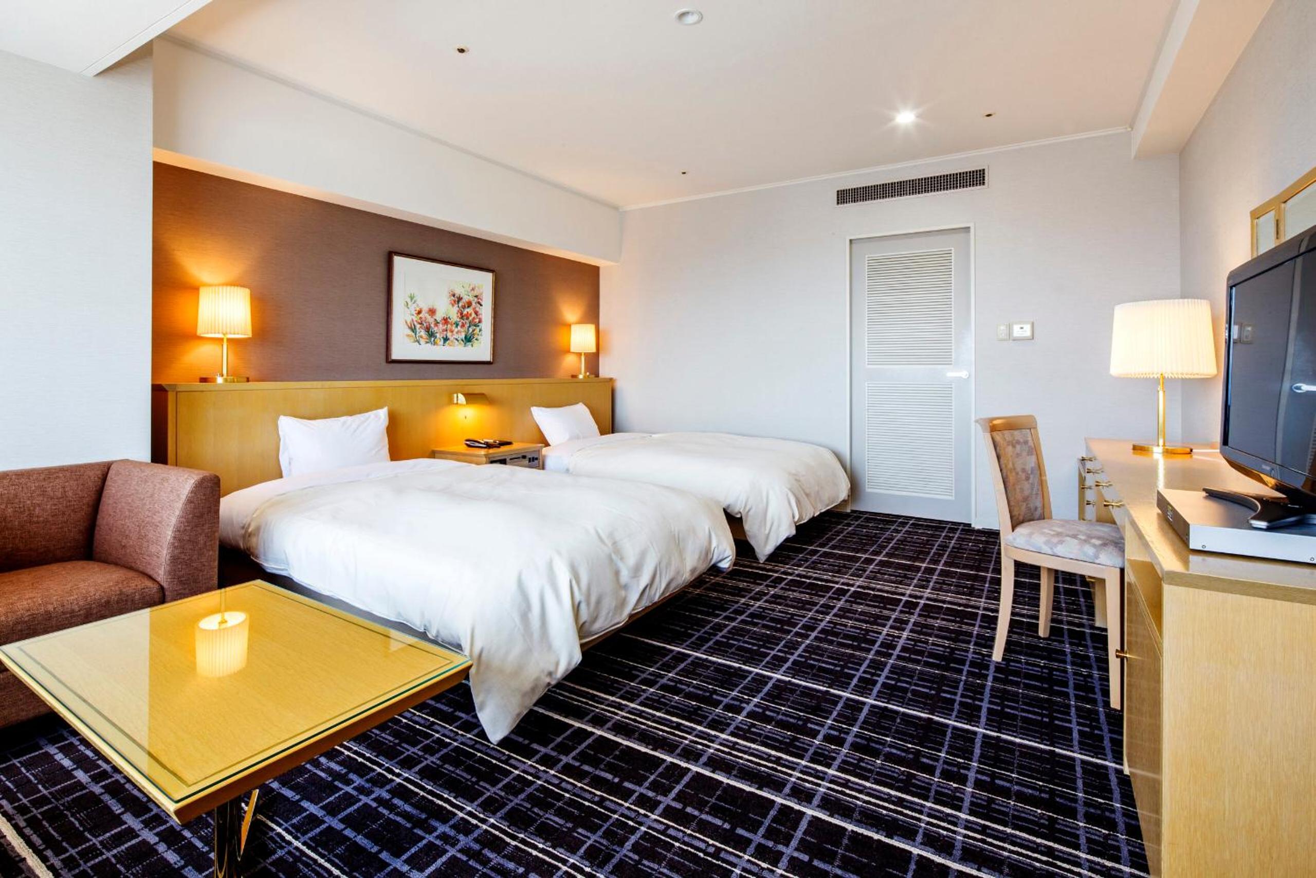 Large Twin Room photo 3