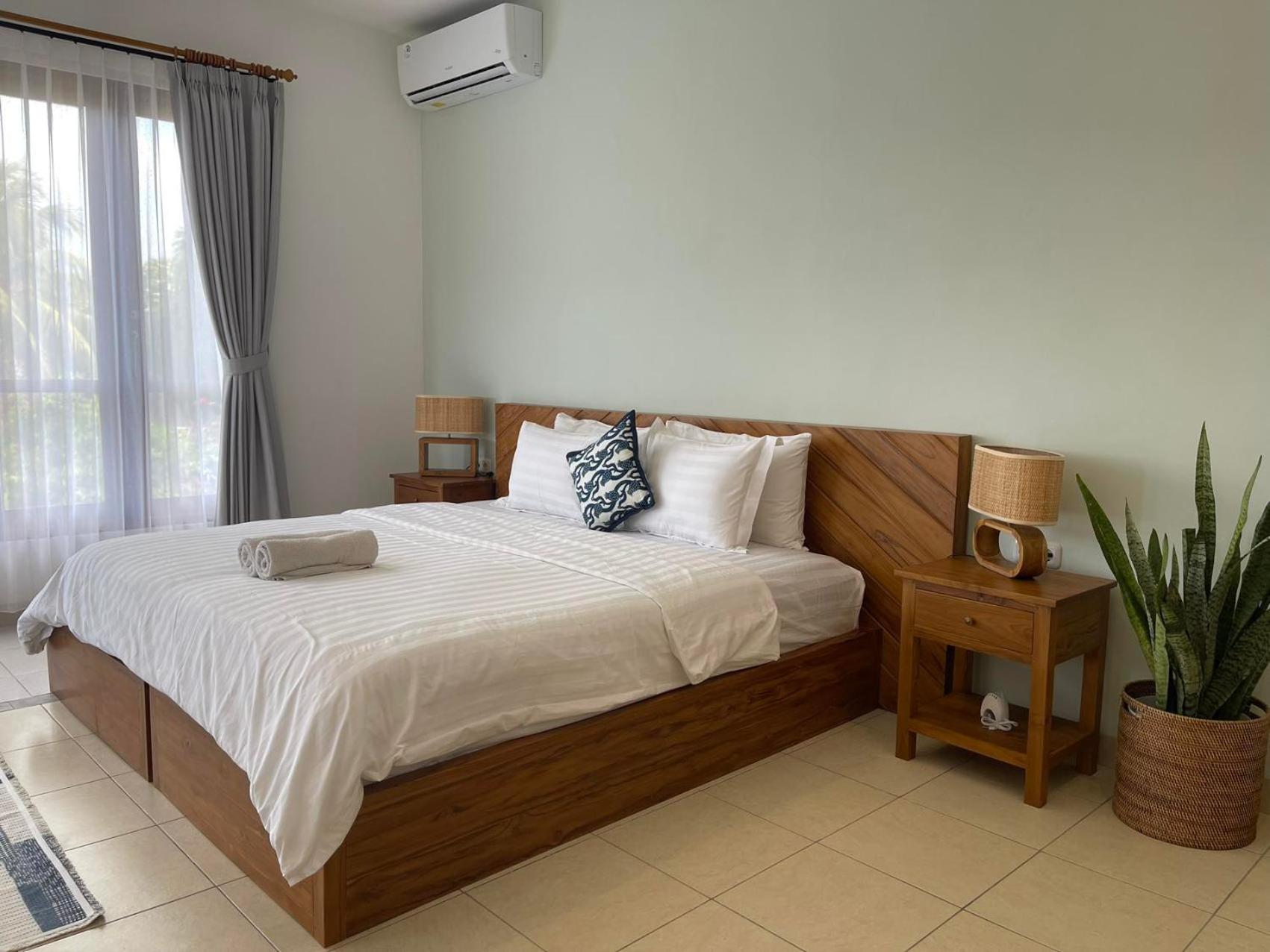 Deluxe Double Room with Balcony and Sea View