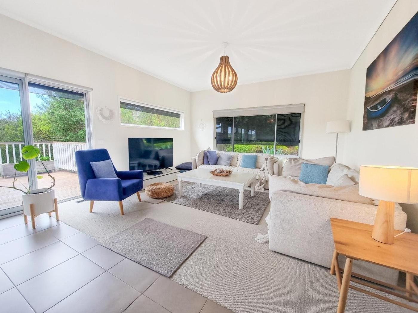 Three-Bedroom Holiday Home  photo 1