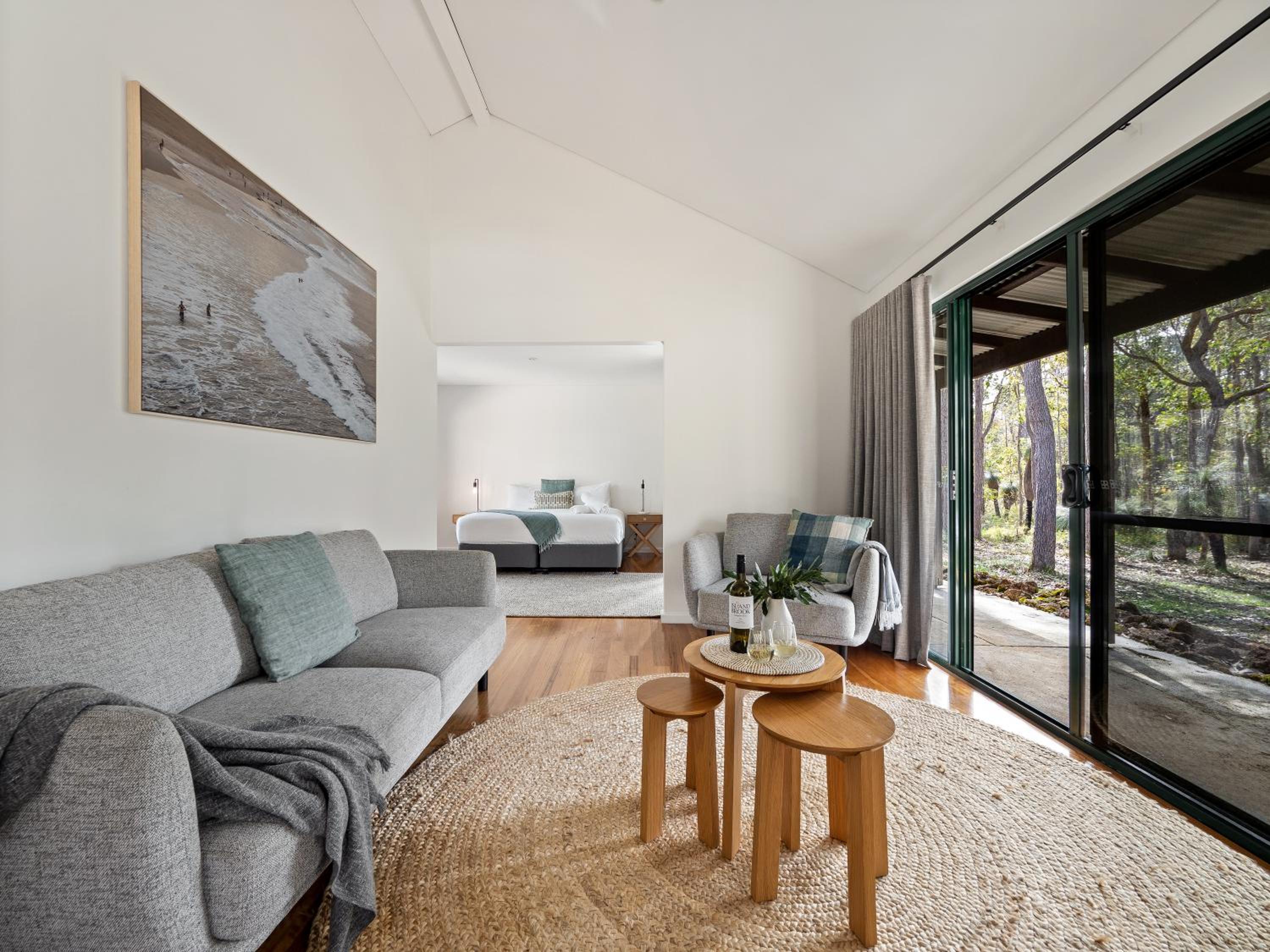 One-Bedroom House photo 3