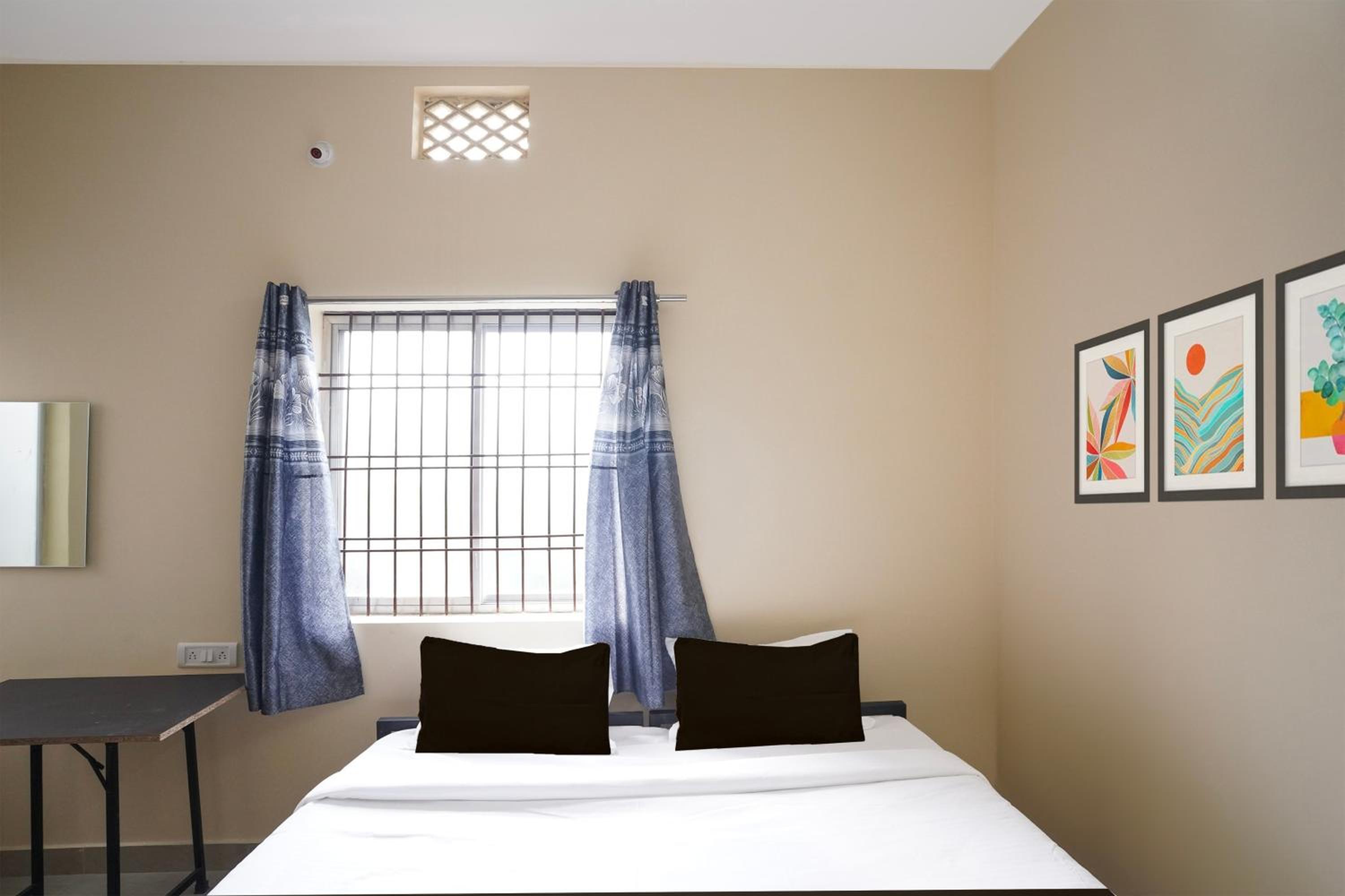 Classic Triple Room photo 3