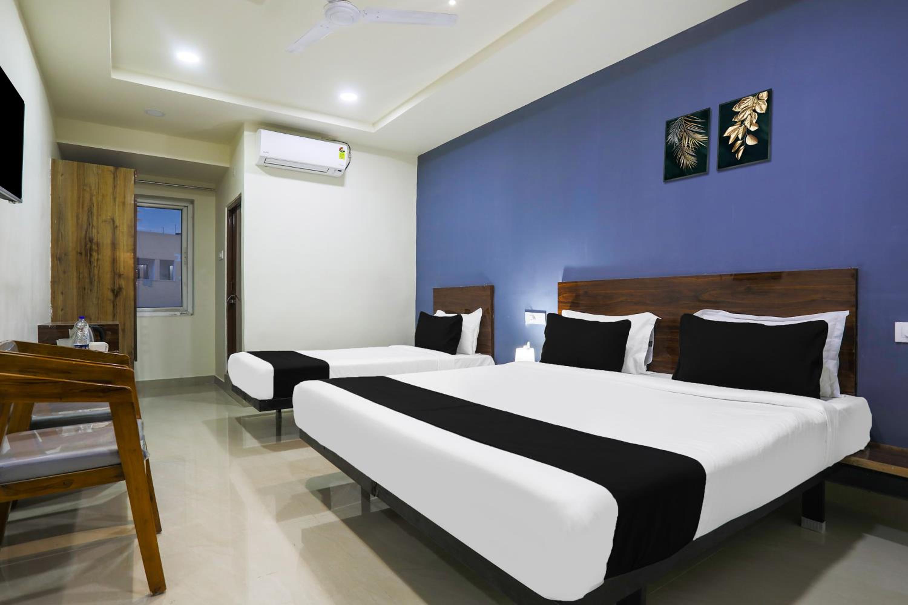 Classic Triple Room