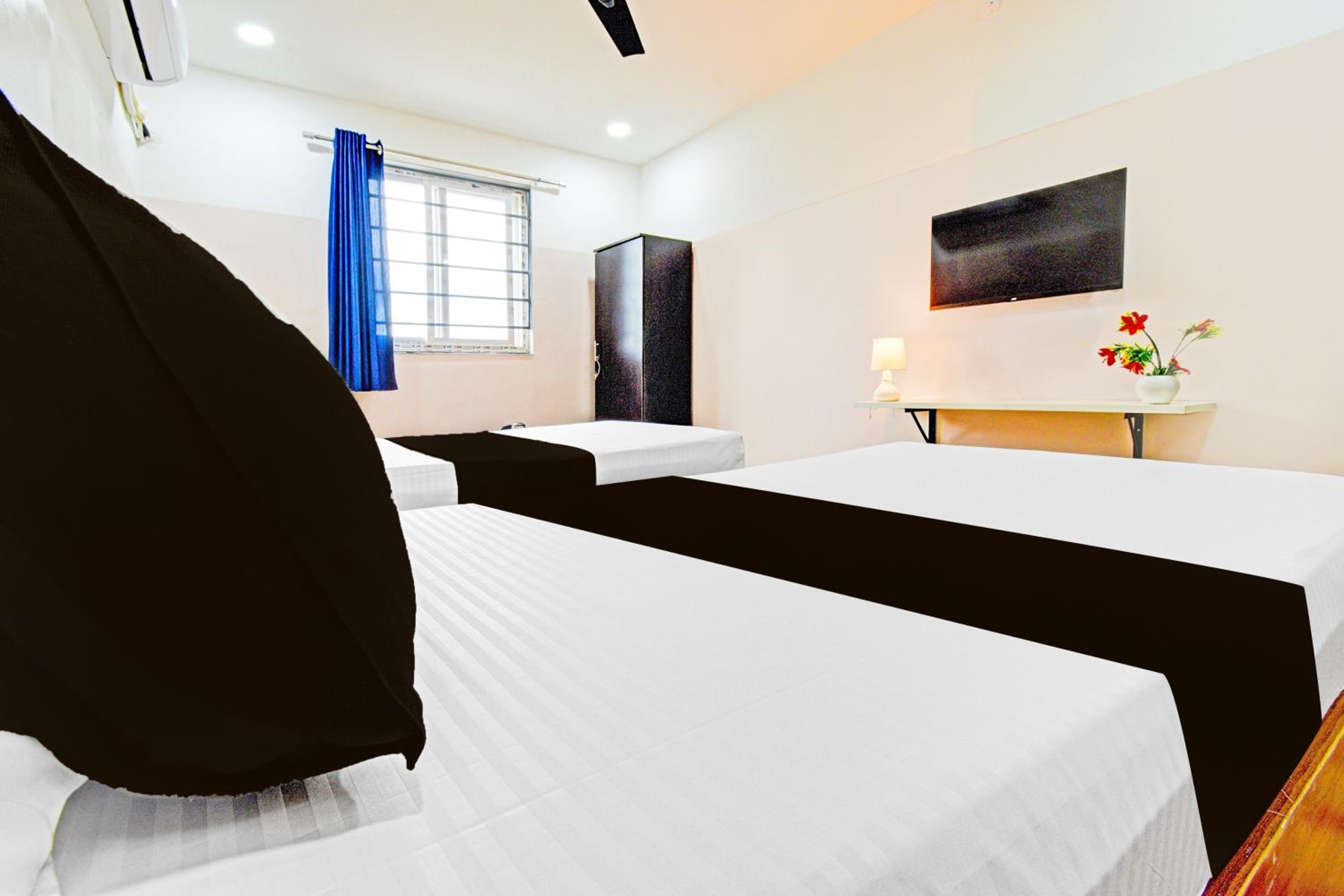 Classic Triple Room