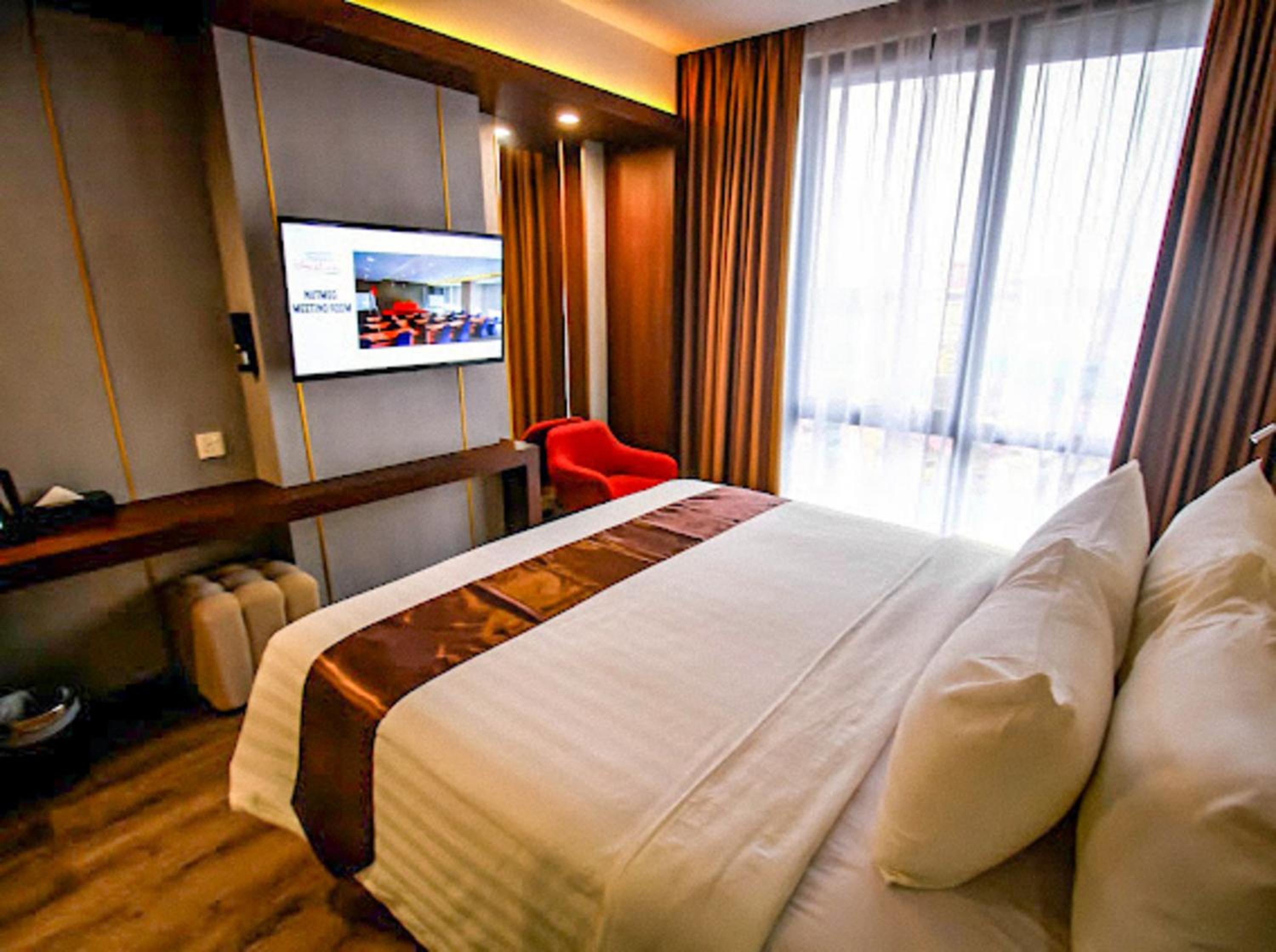 Superior King Room - Photo 1