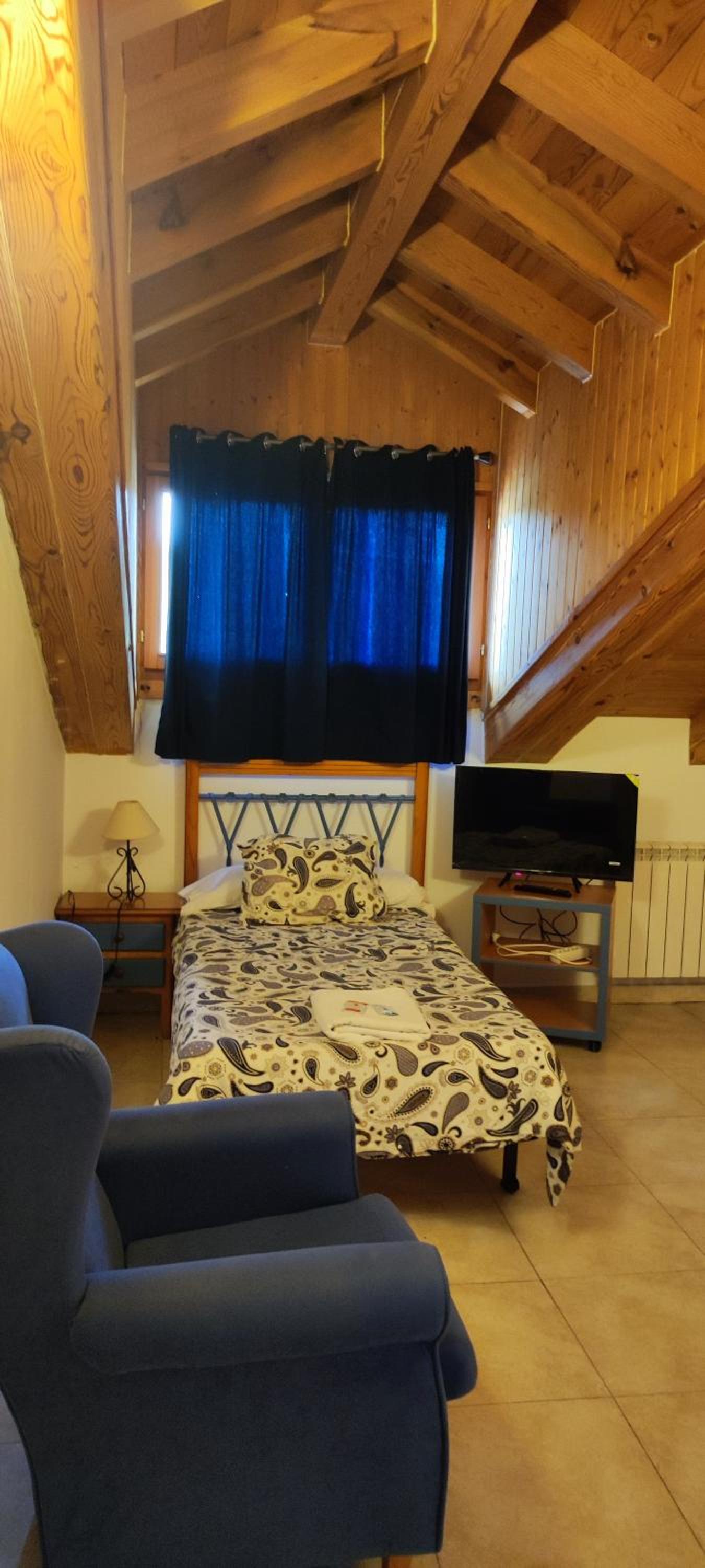 Classic Triple Room photo 2