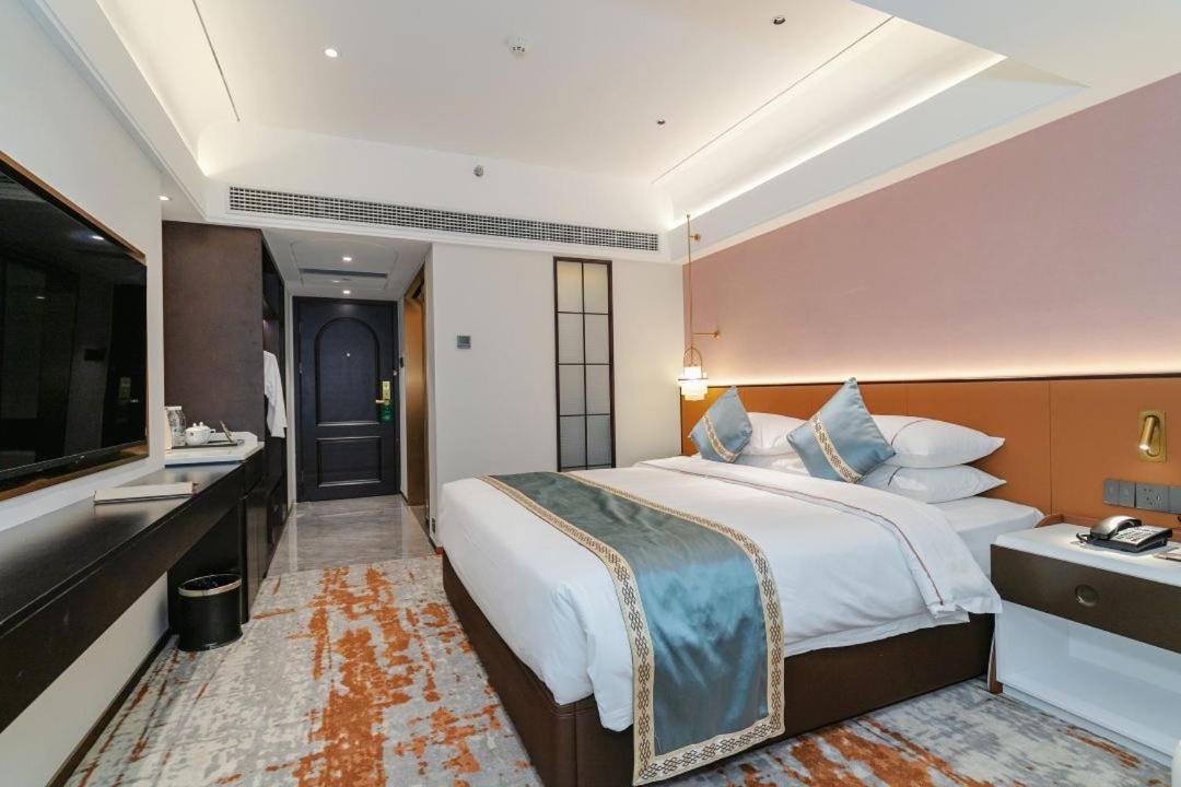 Yue Business Double Bed Room - Photo 1
