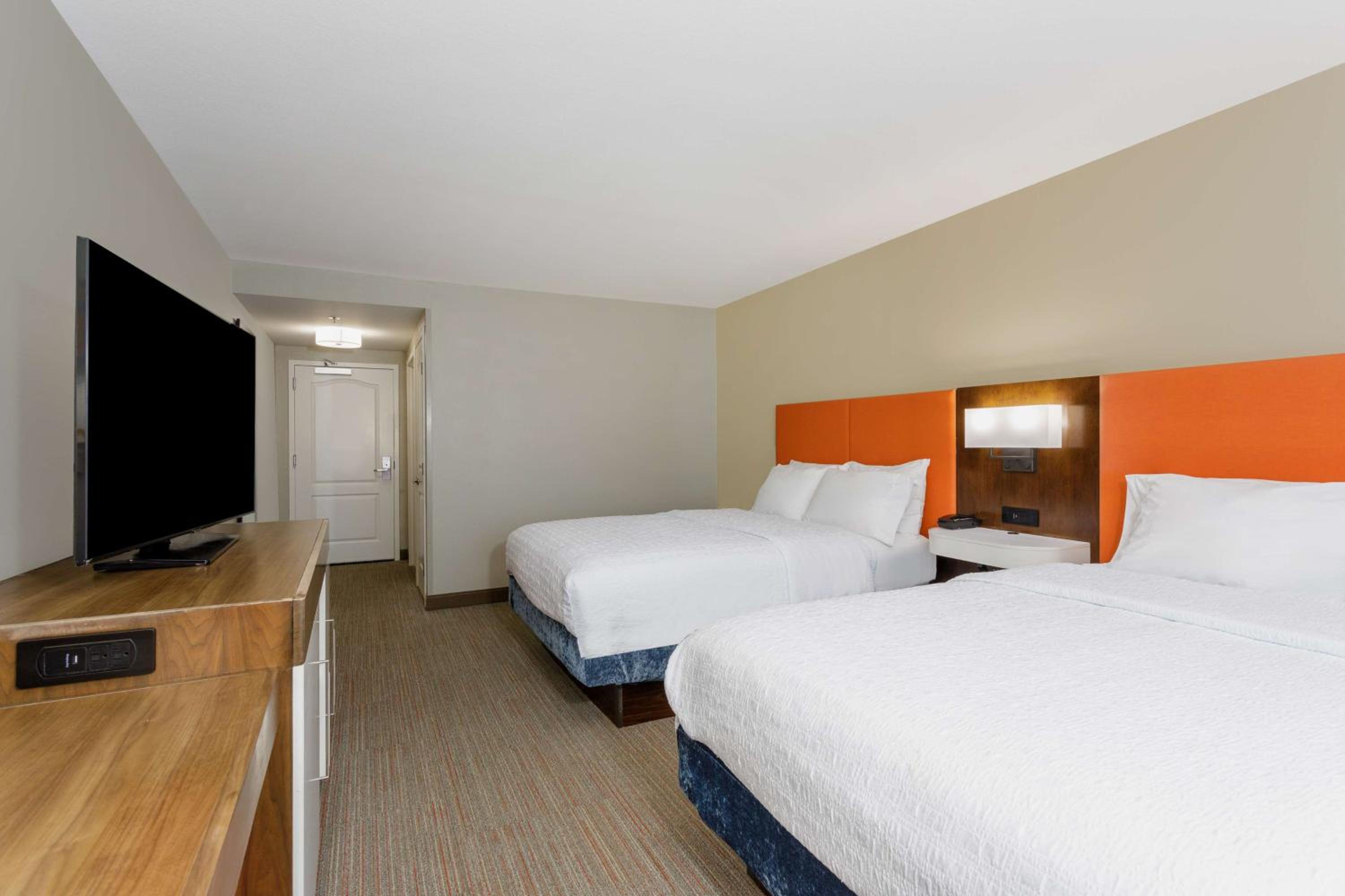 Queen Room with Two Queen Beds - Hearing Access - Photo 1