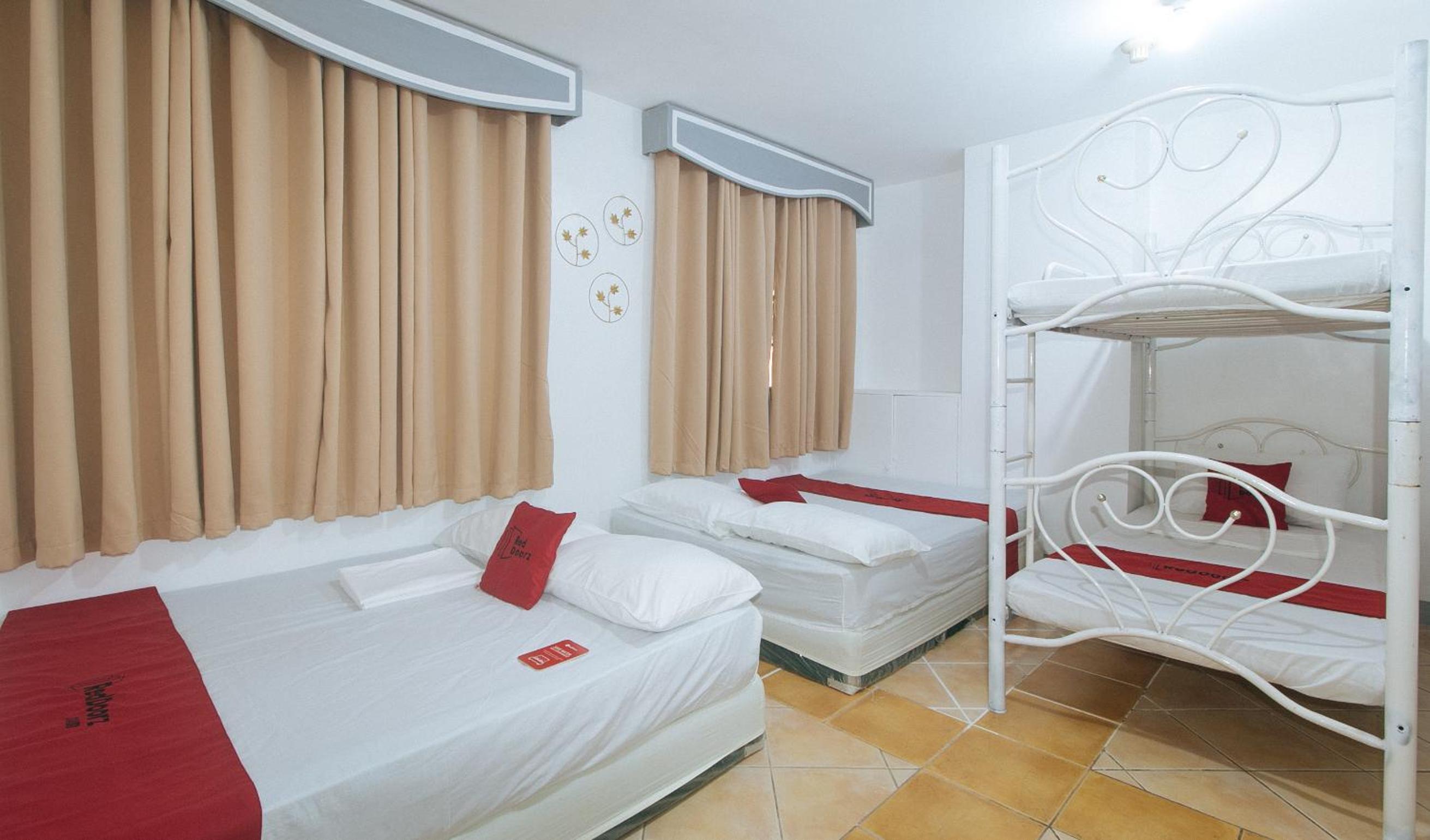 Bed in Mixed Dormitory photo 1