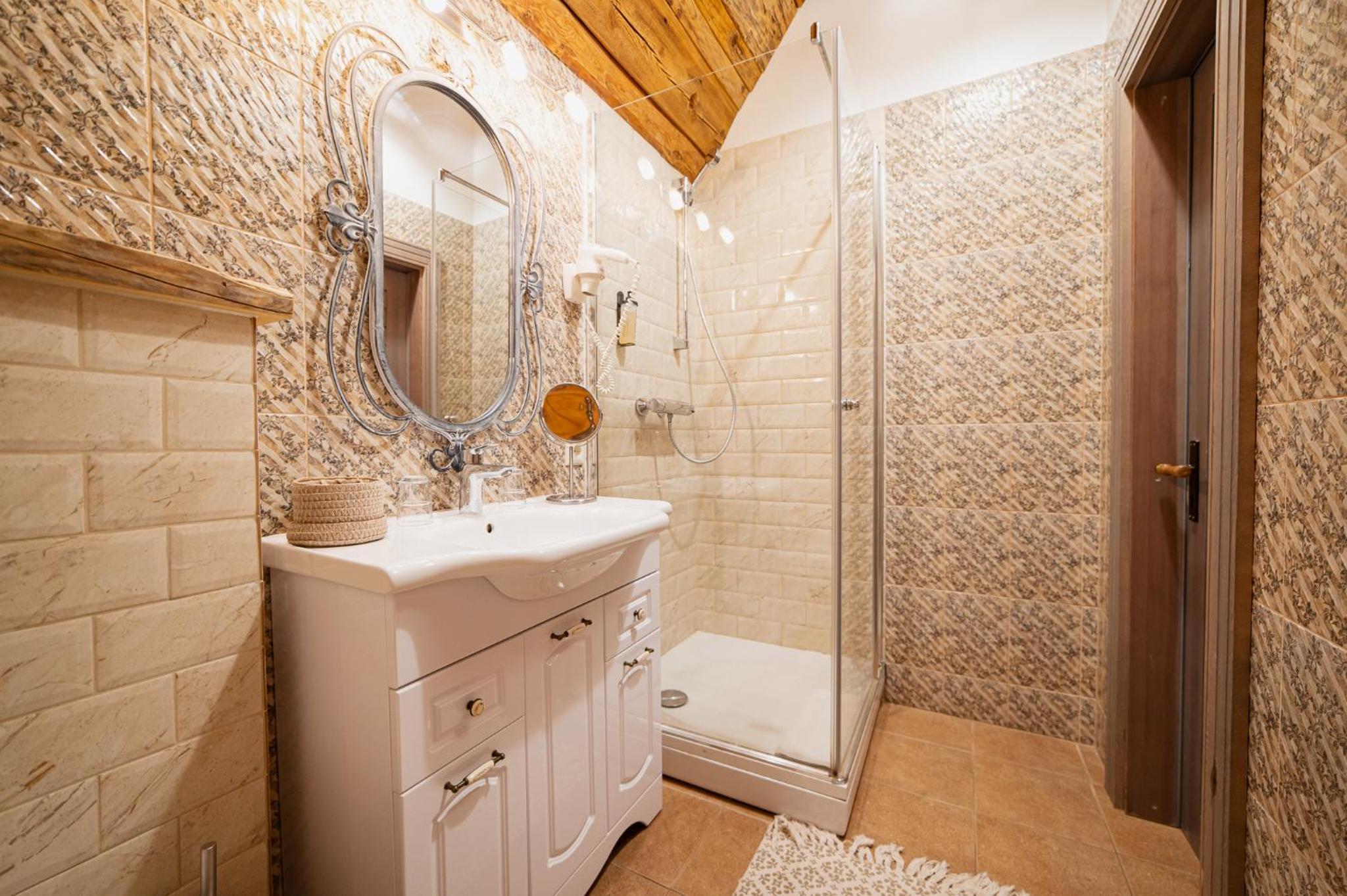 Boutique Double Room - Photo 24