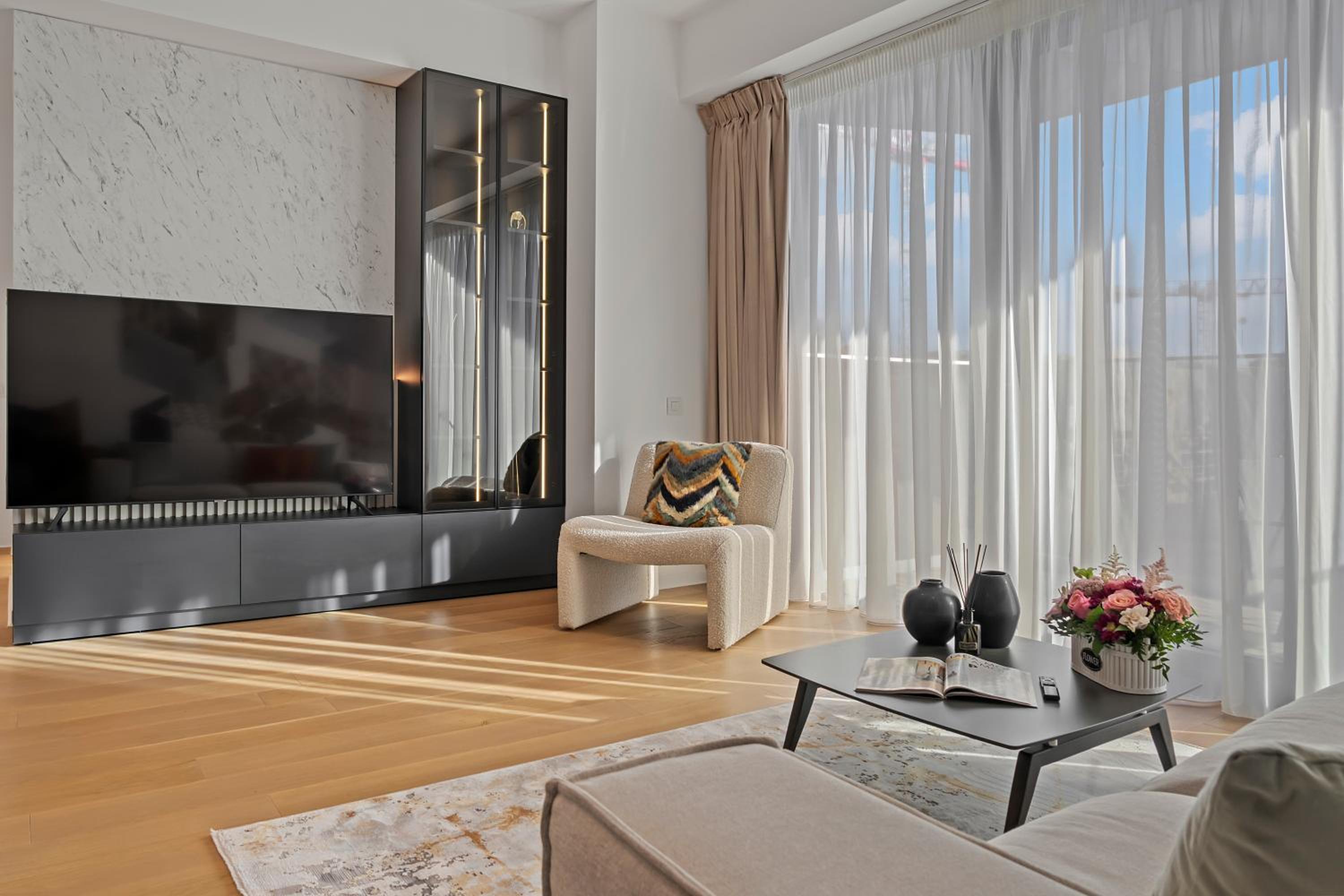 Two-Bedroom Apartment - Photo 9