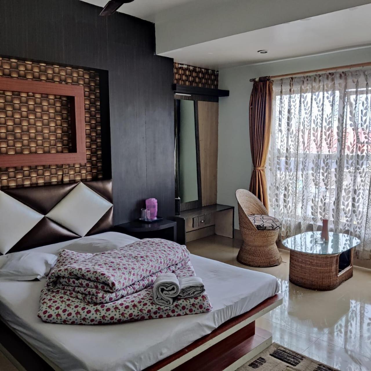 Deluxe Double Room photo 3