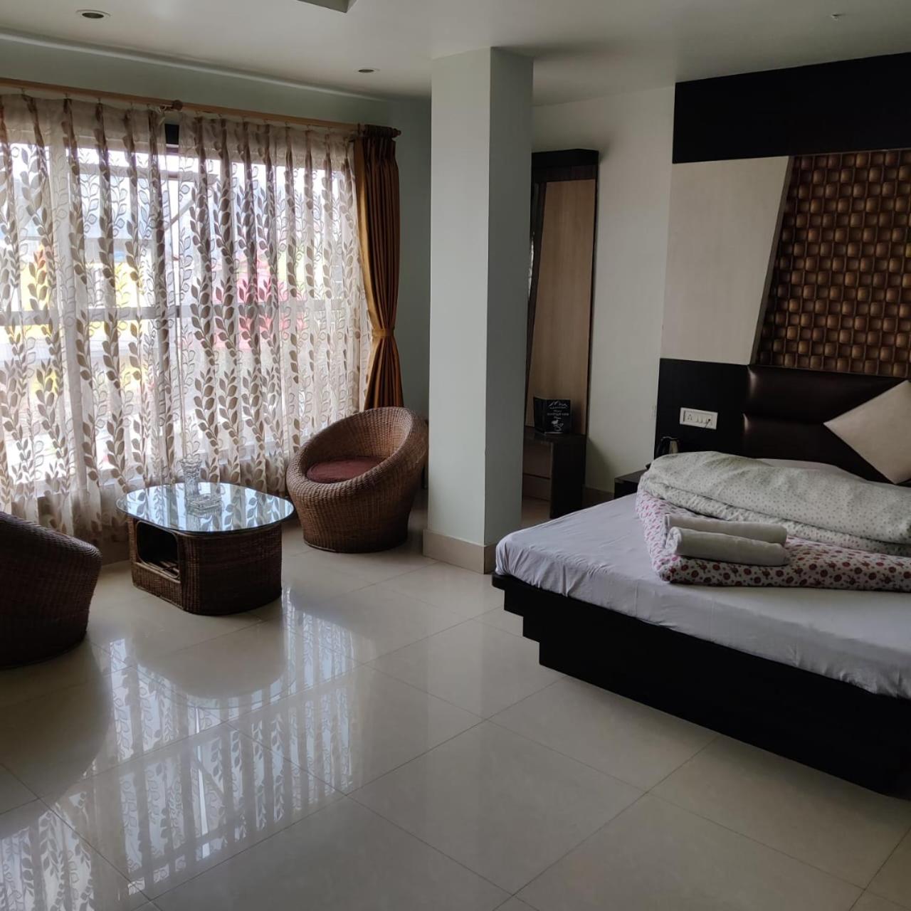 Deluxe Double Room photo 2