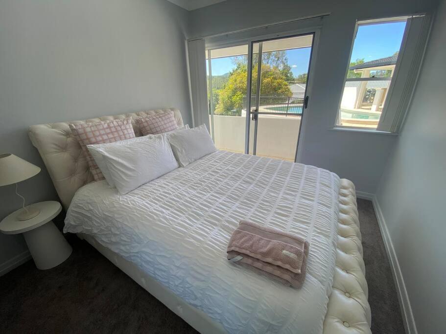 Four-Bedroom House photo 1
