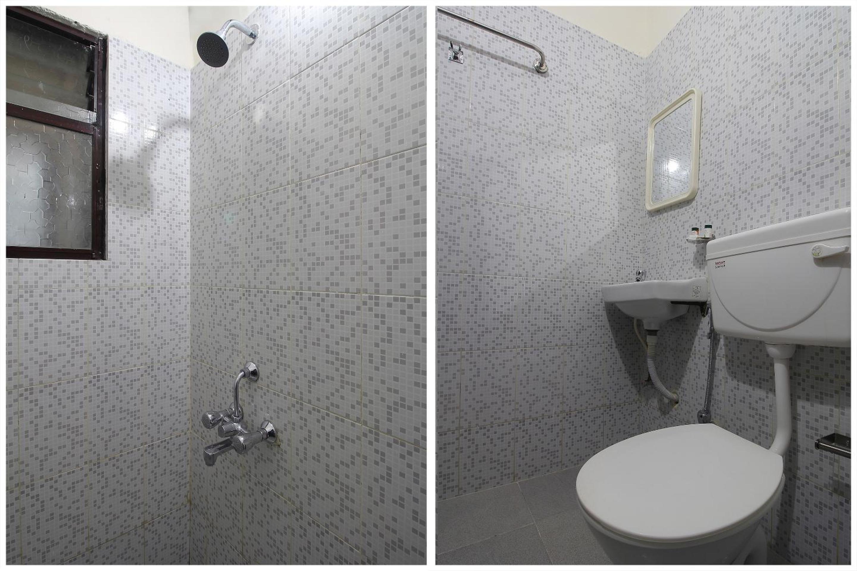 Classic Triple Room photo 2