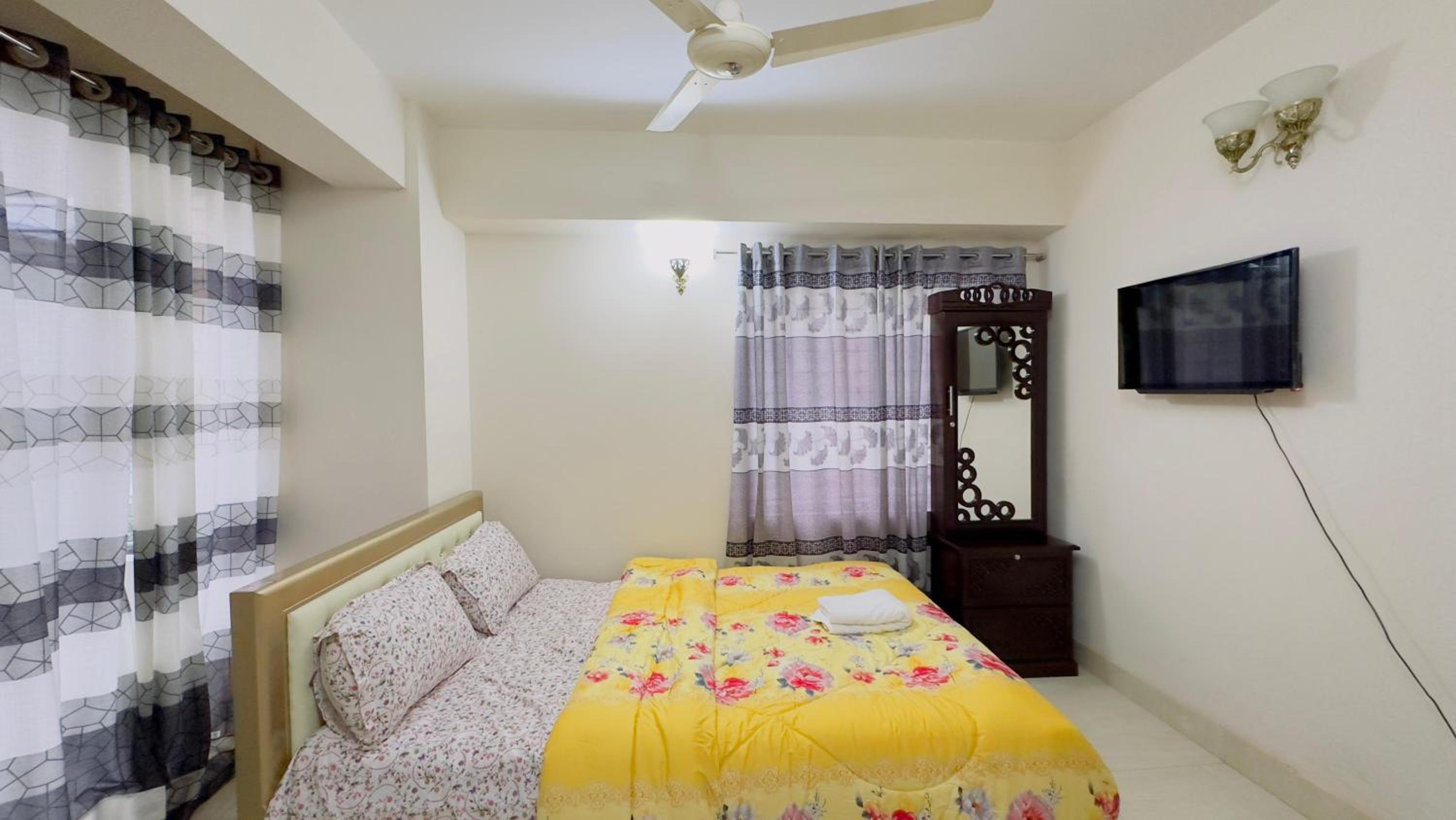 Apartment photo 1