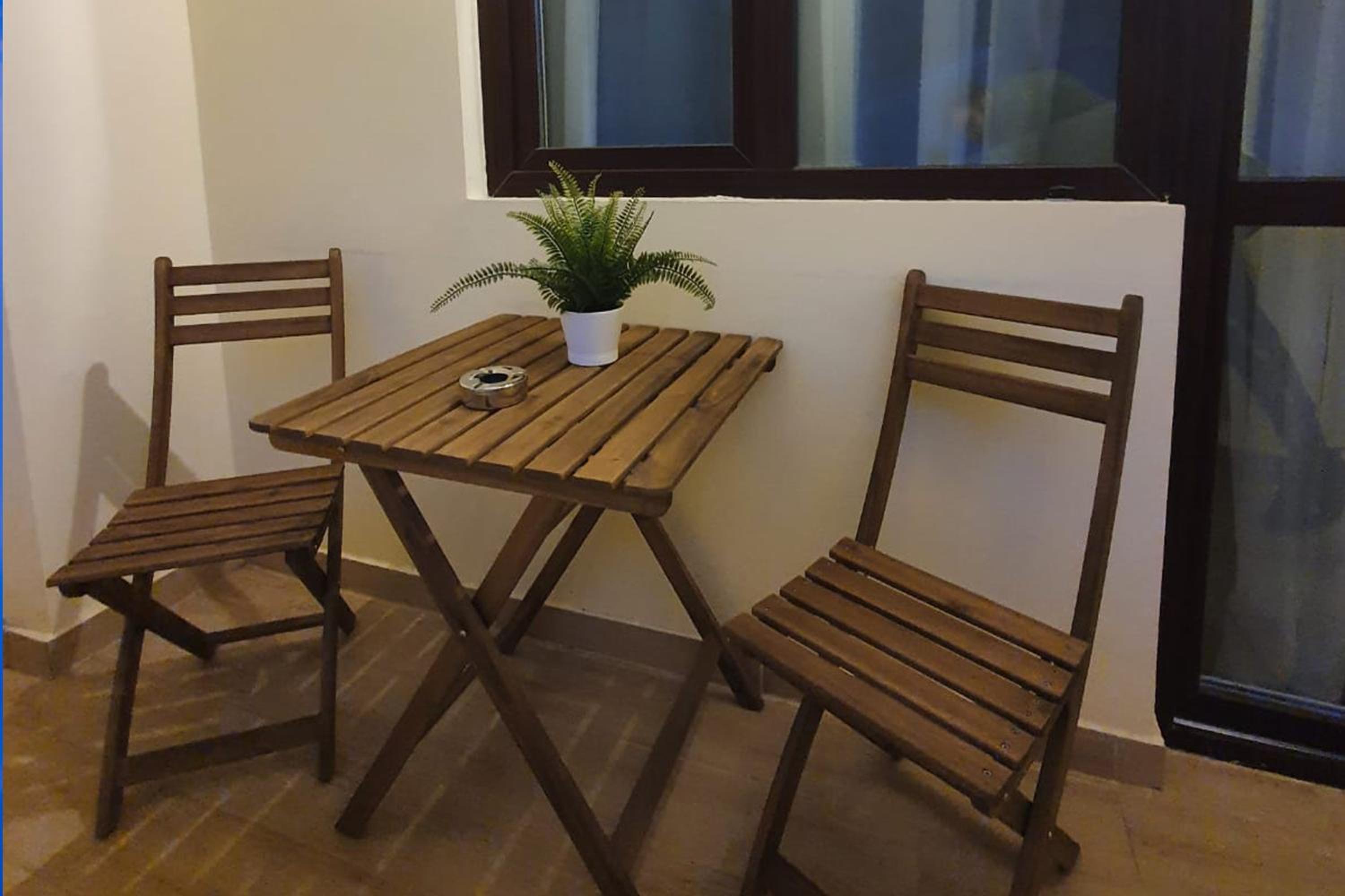 One-Bedroom Apartment - Photo 19