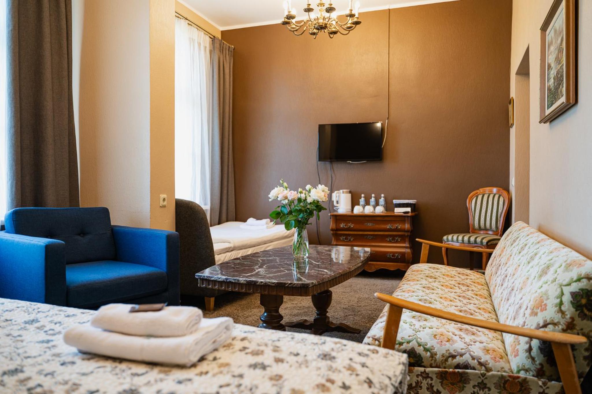 Budget Triple Room - Photo 4