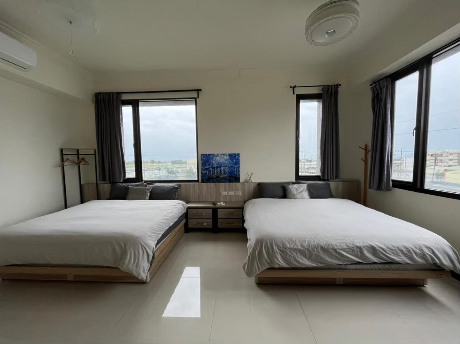 Deluxe Family Suite photo 3