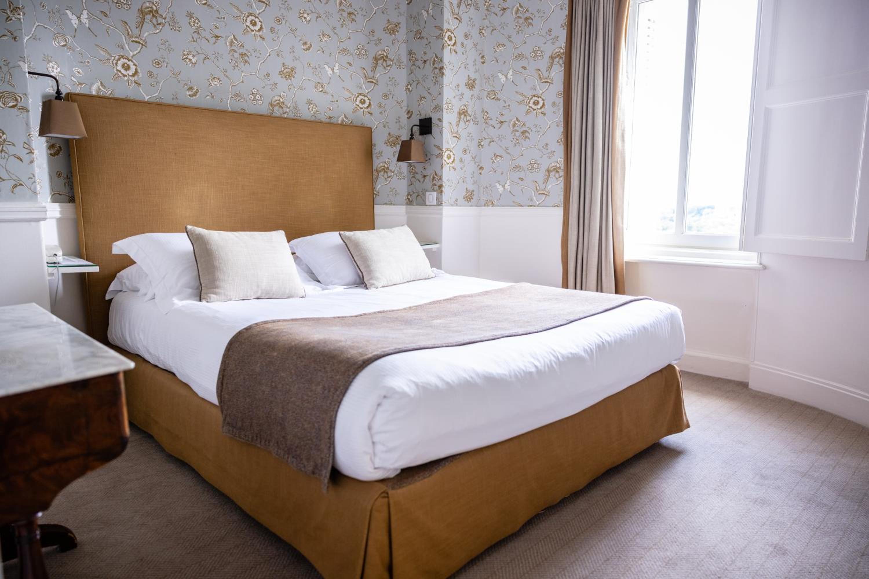 Chateau Suite - Photo 3