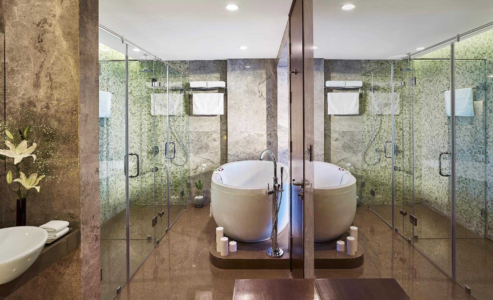 Executive Suite photo 2