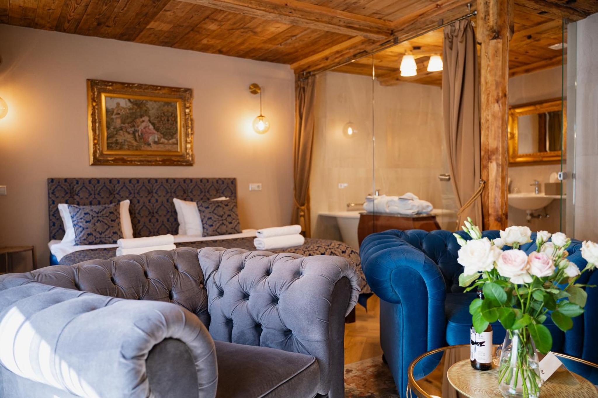 Superior Double Room - Photo 17
