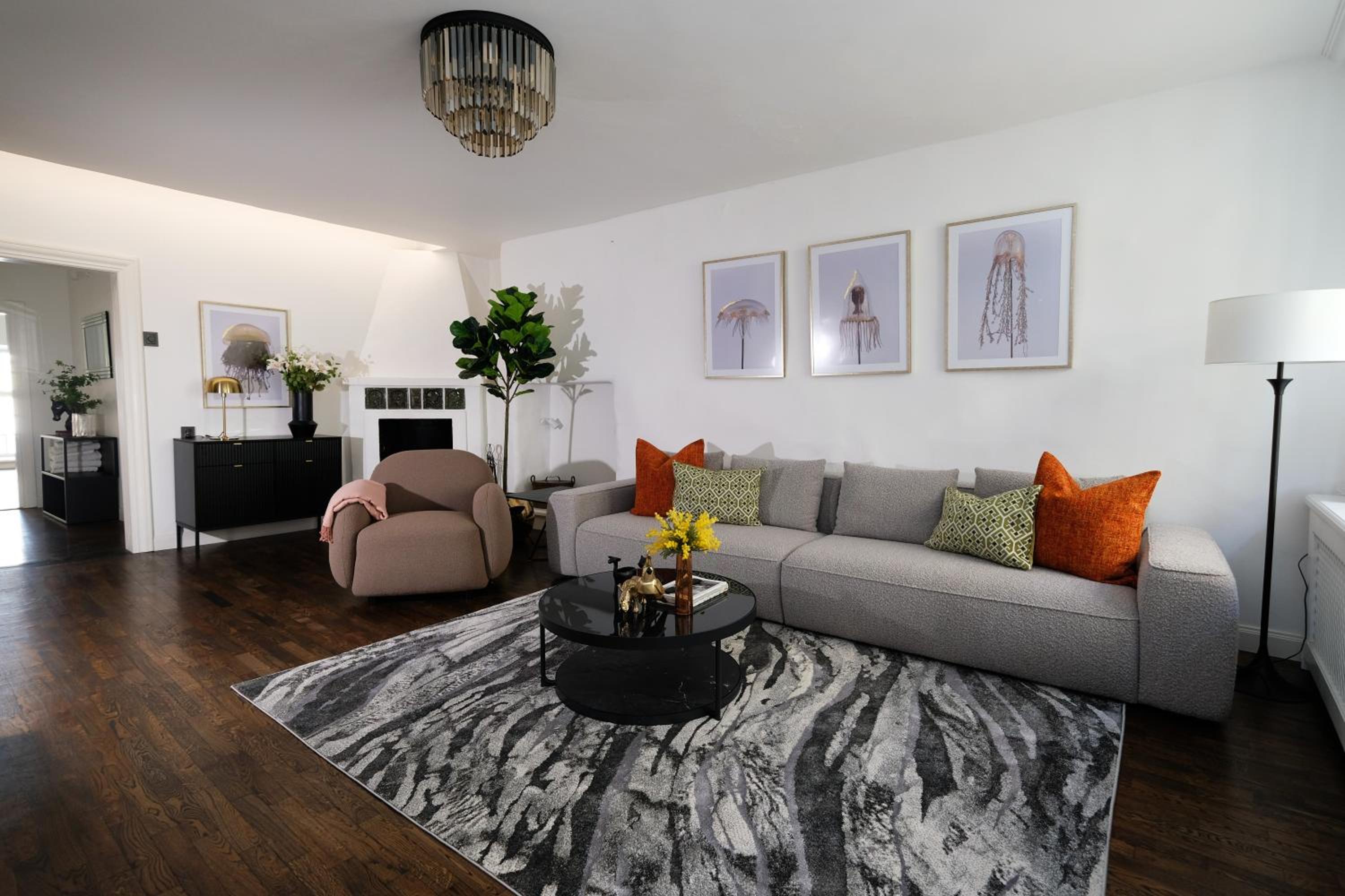 Five-Bedroom Apartment - Pikk 44
