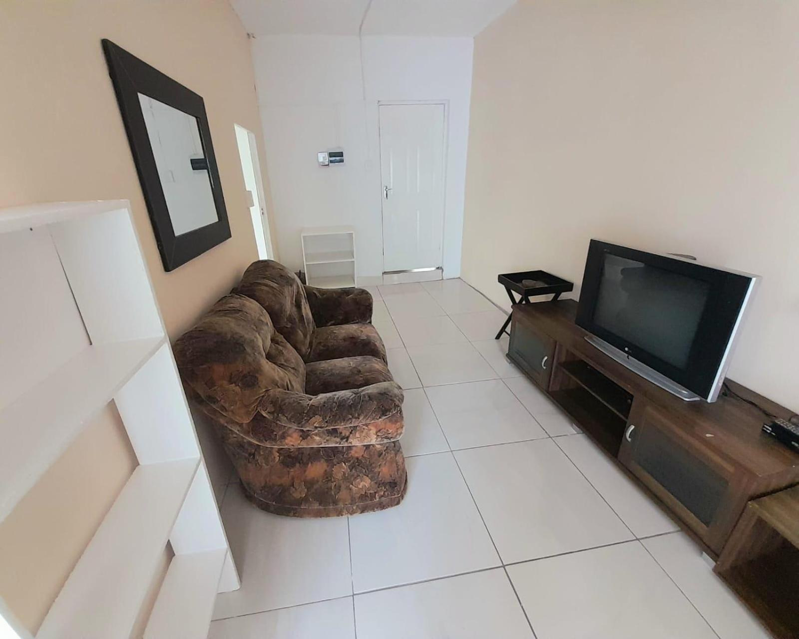 Apartment photo 3