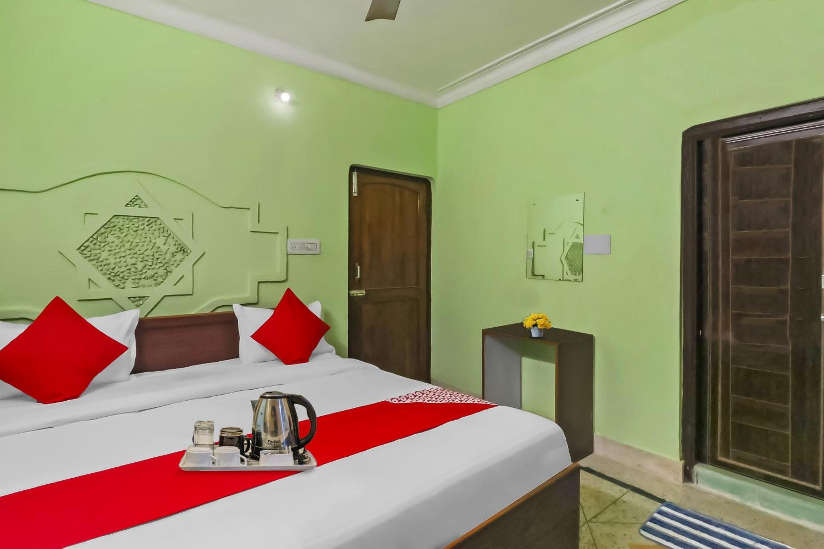 Classic Triple Room - Photo 7