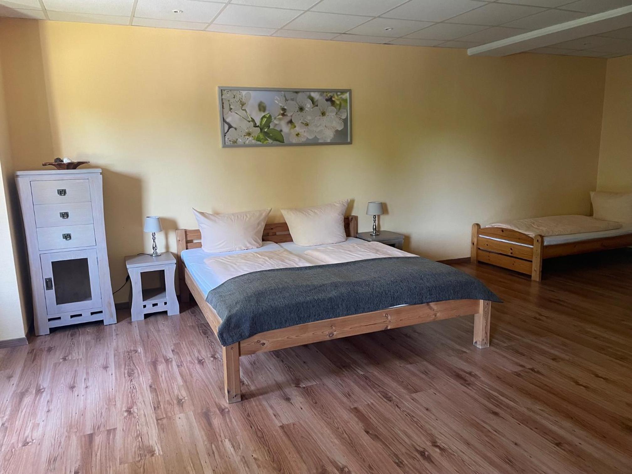 Double or Twin Room photo 3