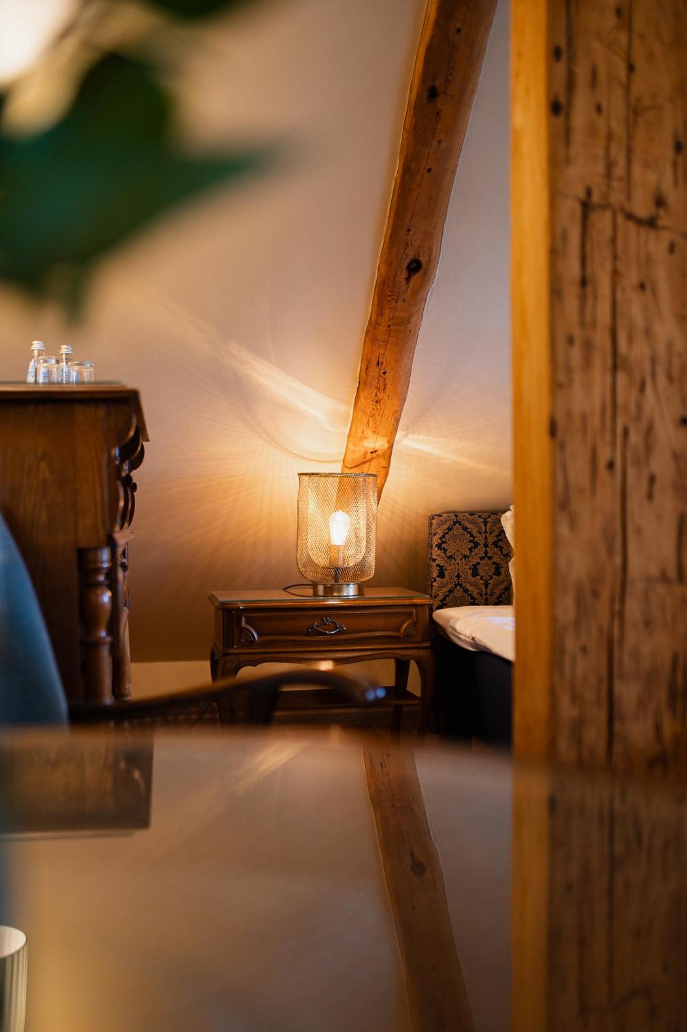 Boutique Mansard Room - Photo 24