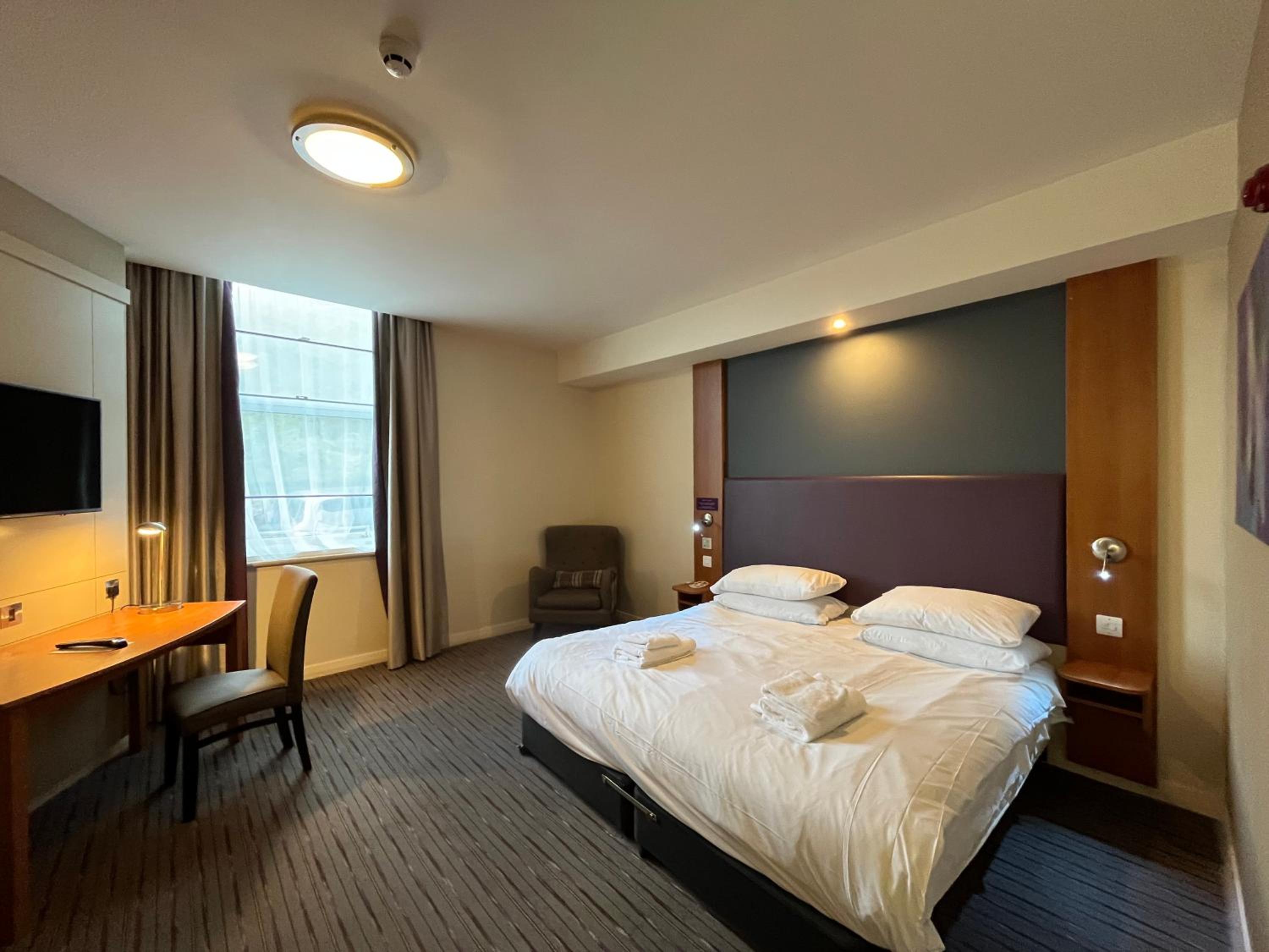 Classic Double Room with Wet Room