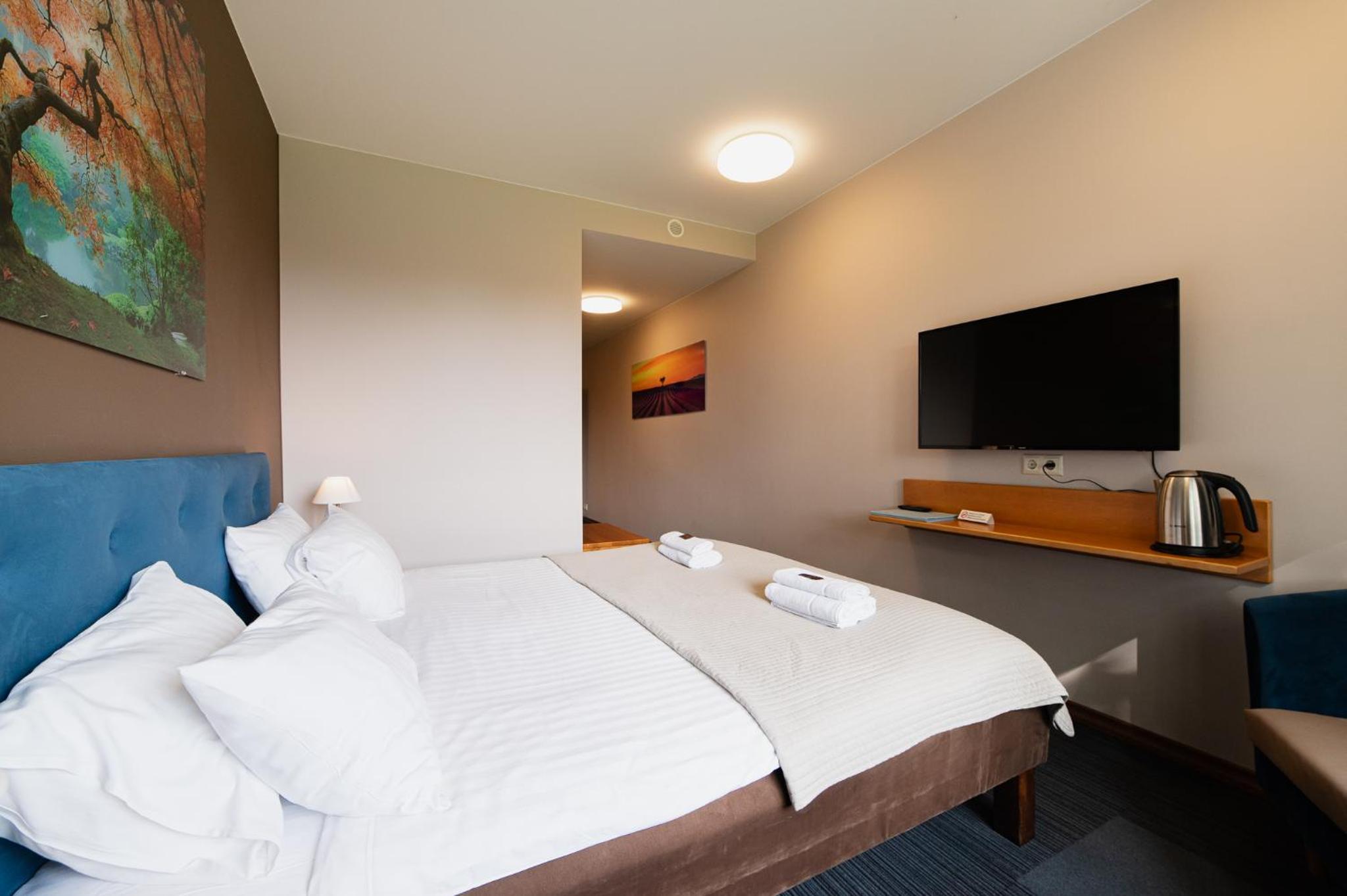 Standard Double Room - Photo 6
