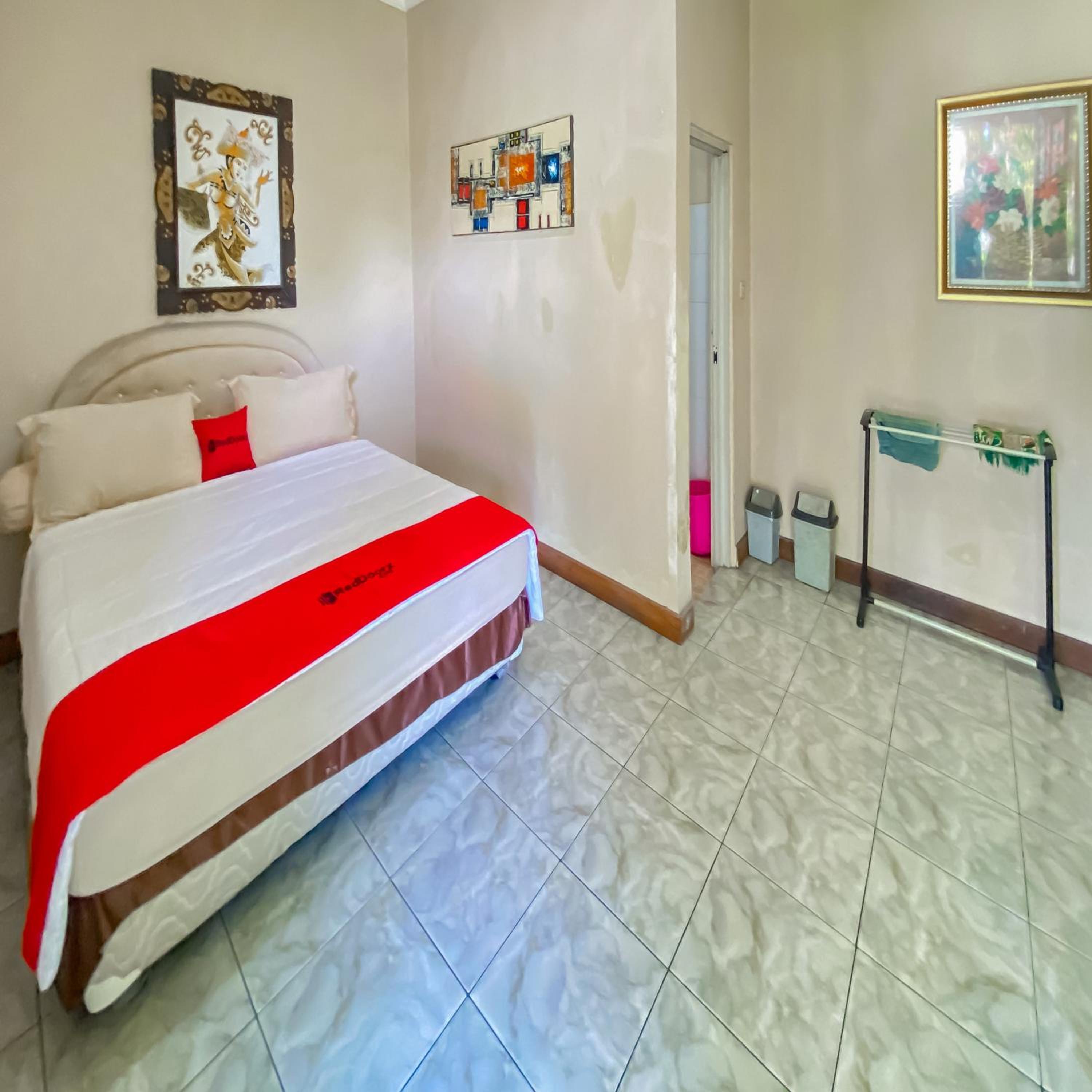 Standard Double Room - Photo 2