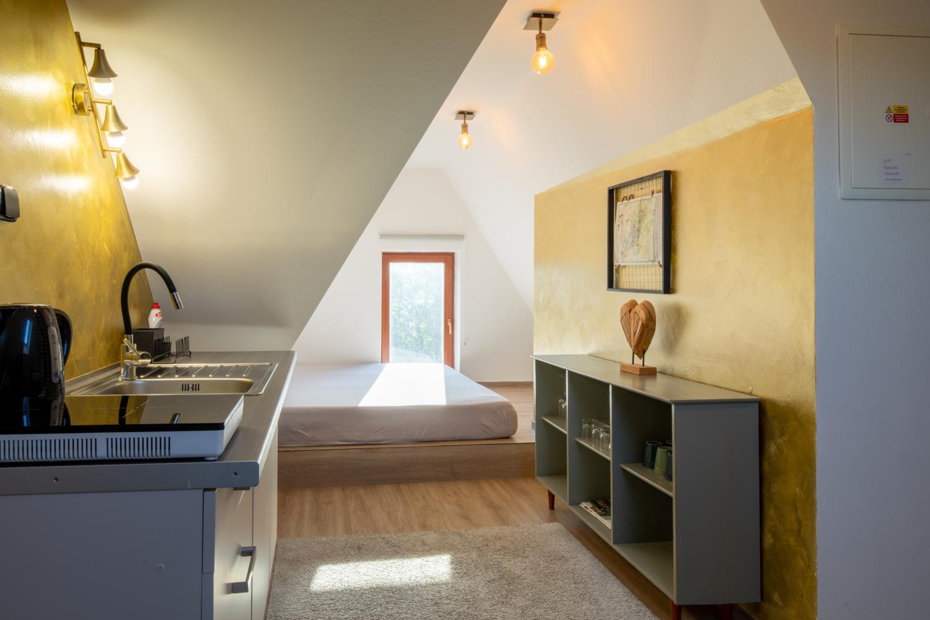 Suite with Garden View