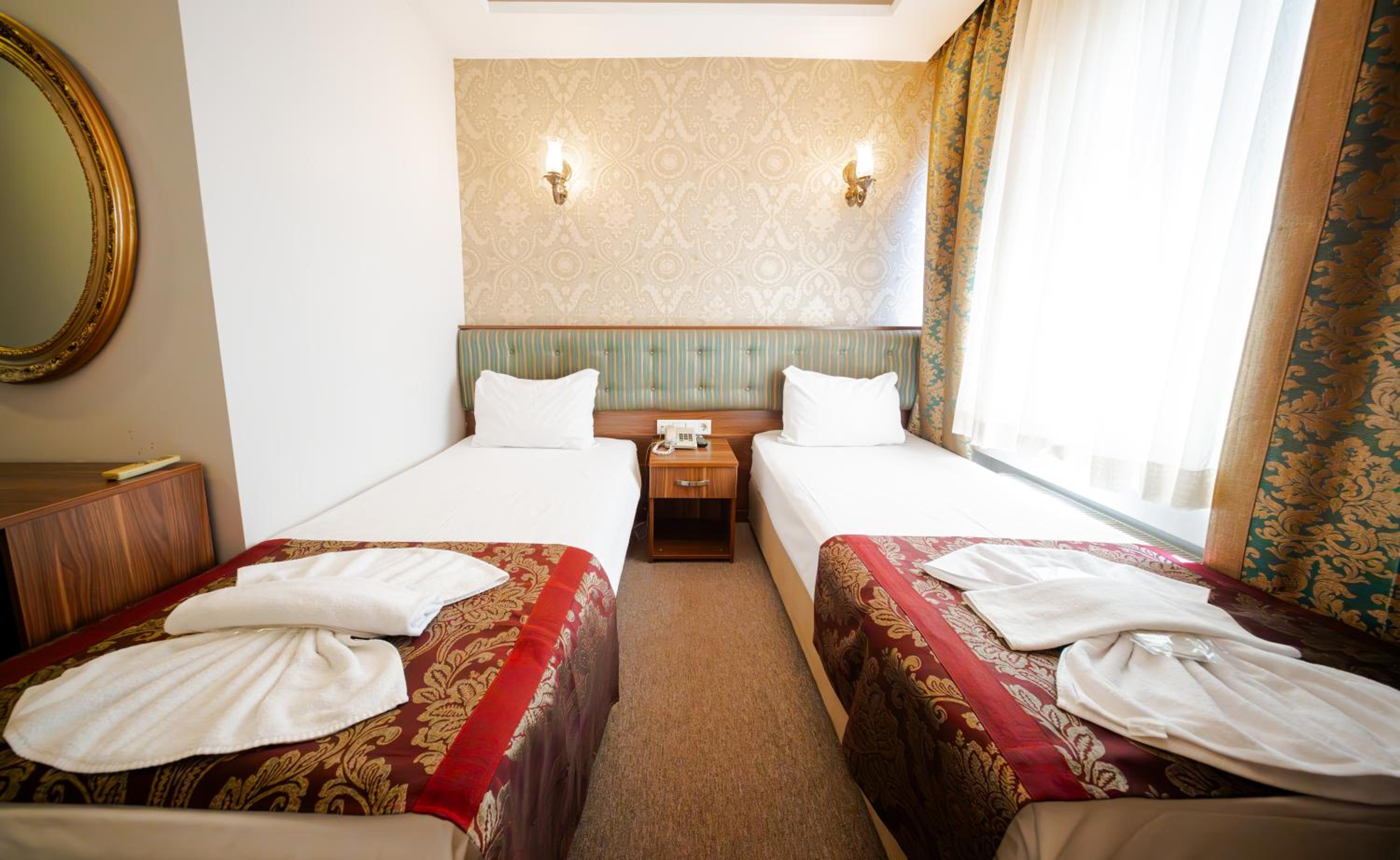 Standard Double or Twin Room photo 3