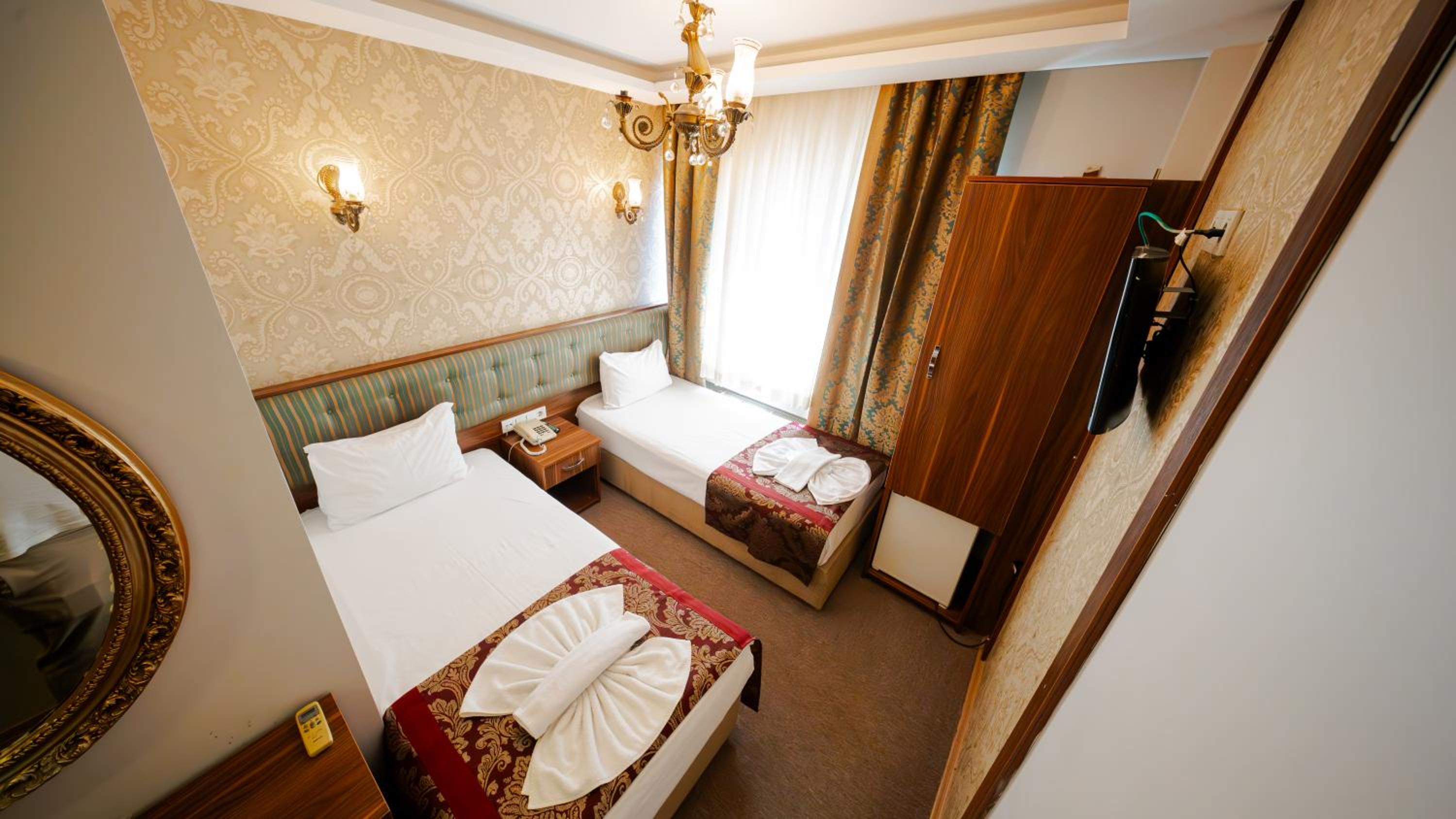 Standard Double or Twin Room photo 2