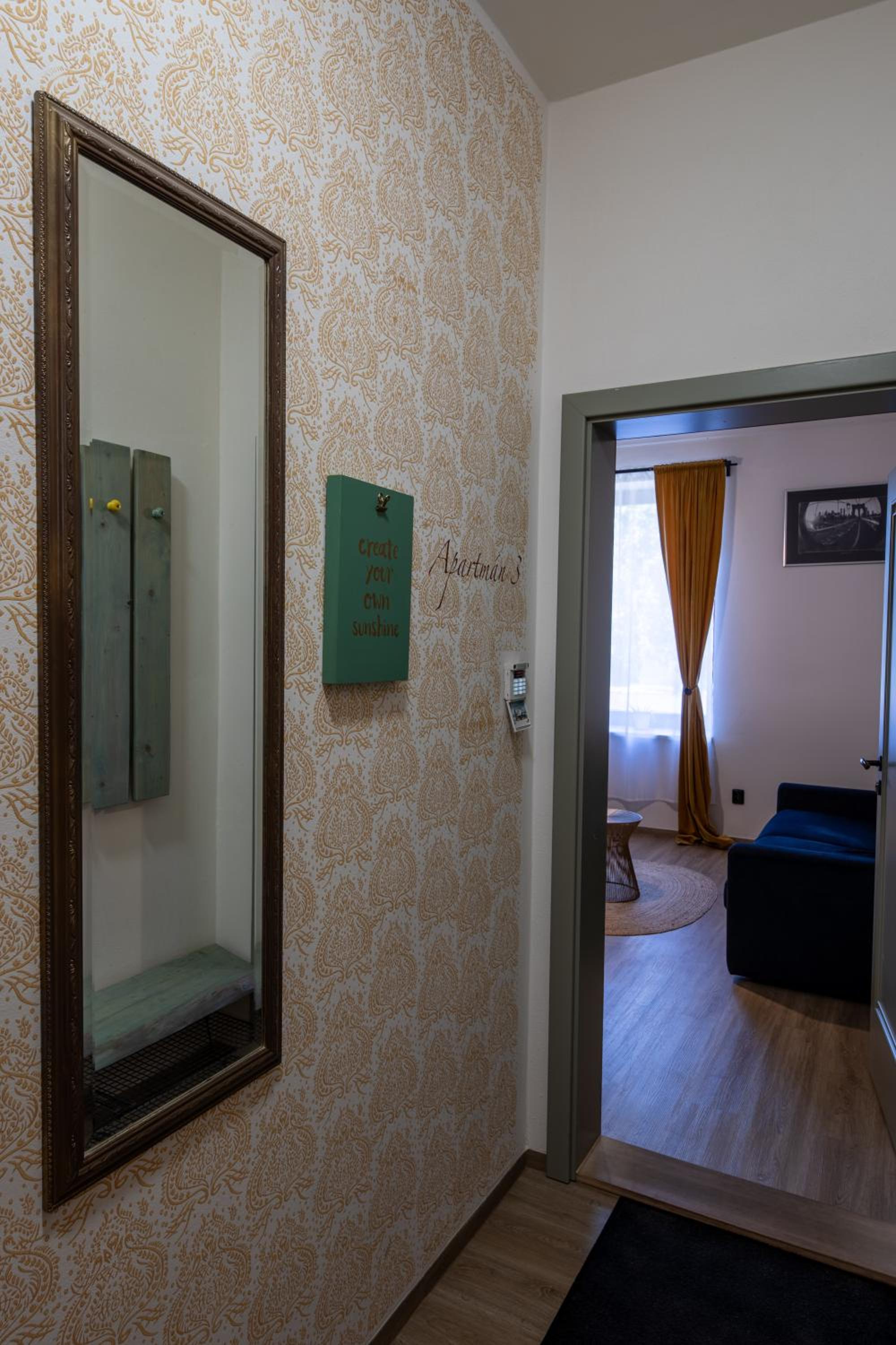 Superior Apartment