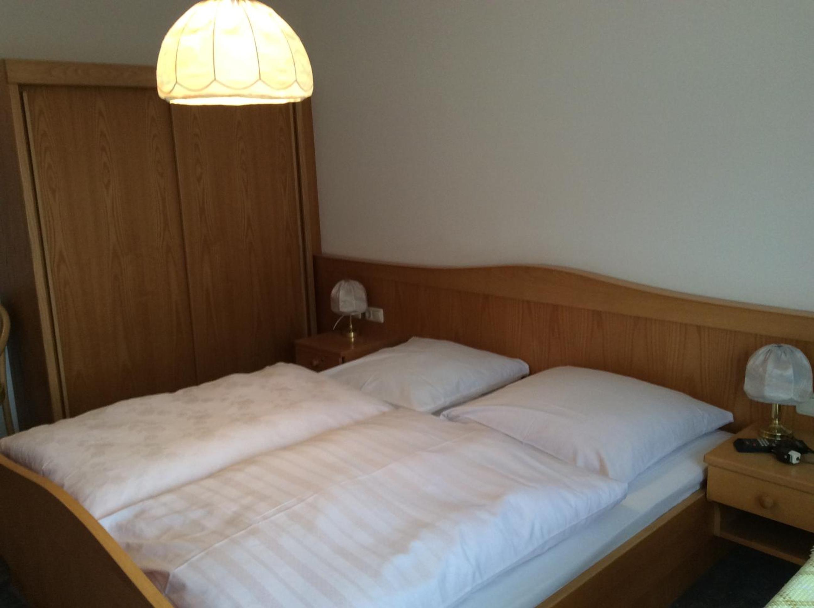 Double Room with Balcony - Photo 1