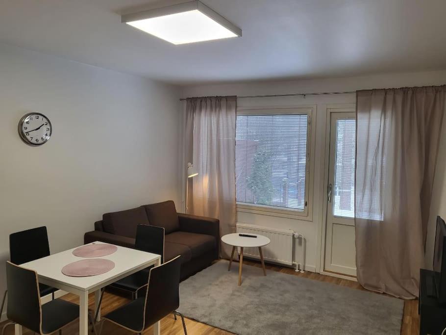 Two-Bedroom Apartment photo 2