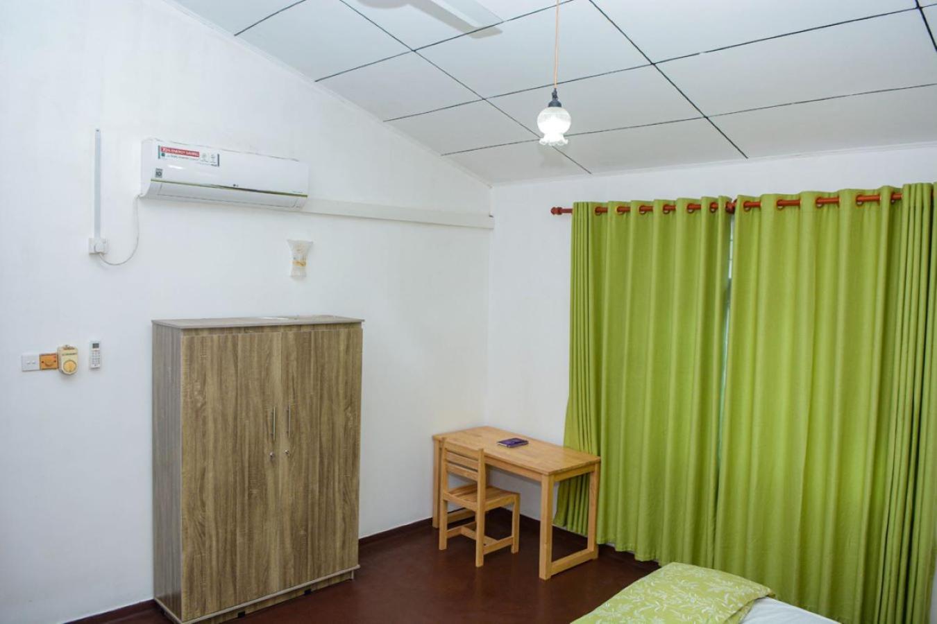 Villa photo 1