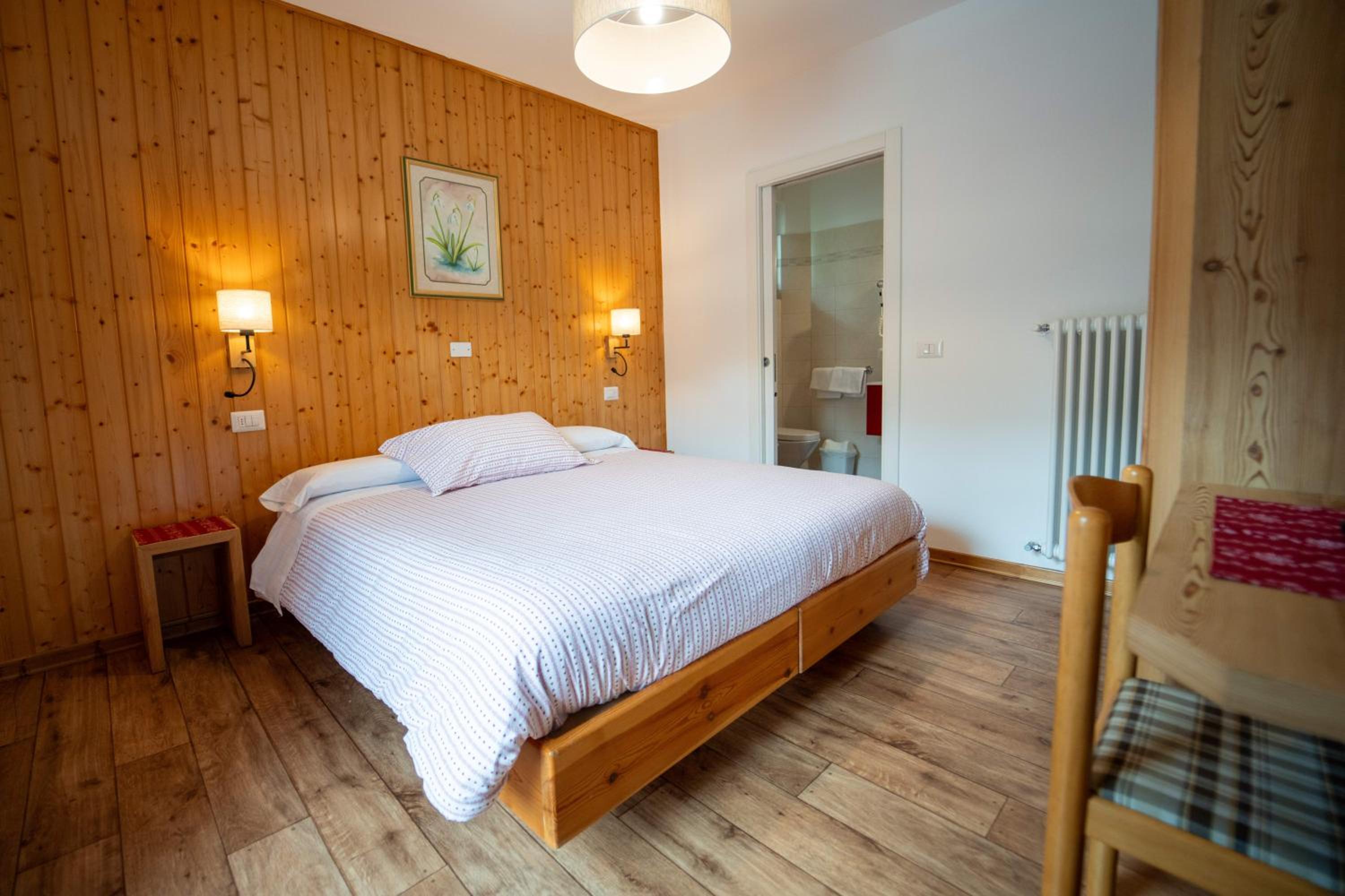Economy Double or Twin Room photo 1