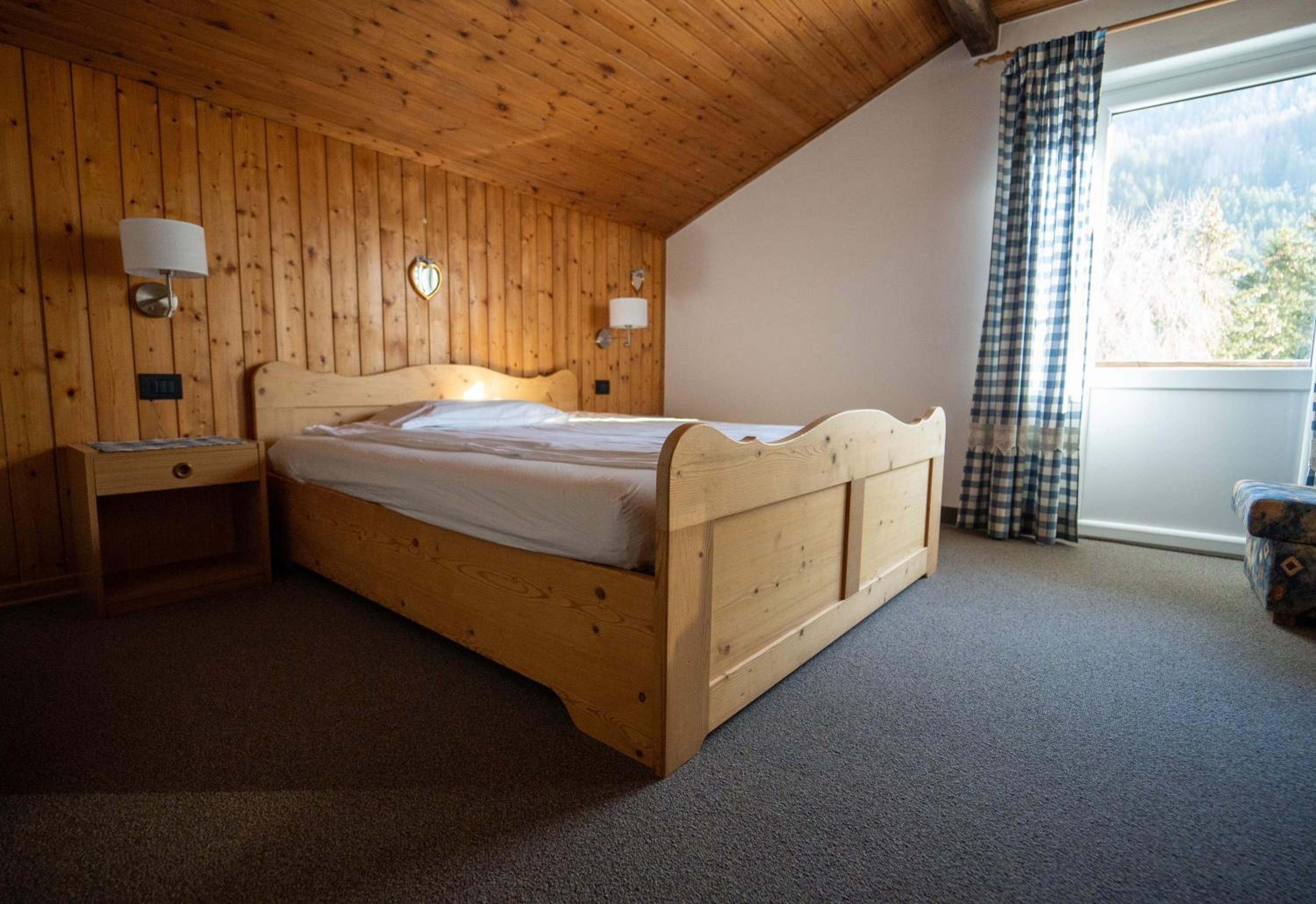 Economy Double or Twin Room photo 2
