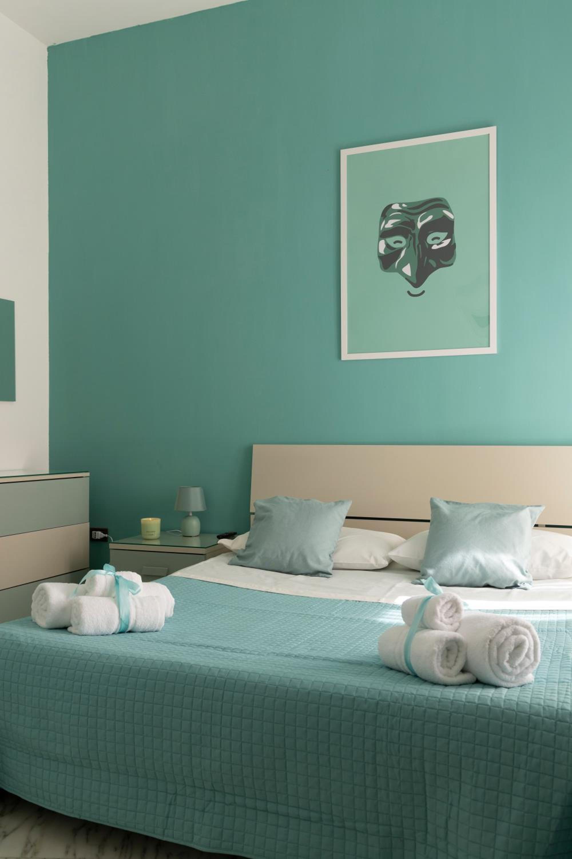 Double Room With Shared Bathroom