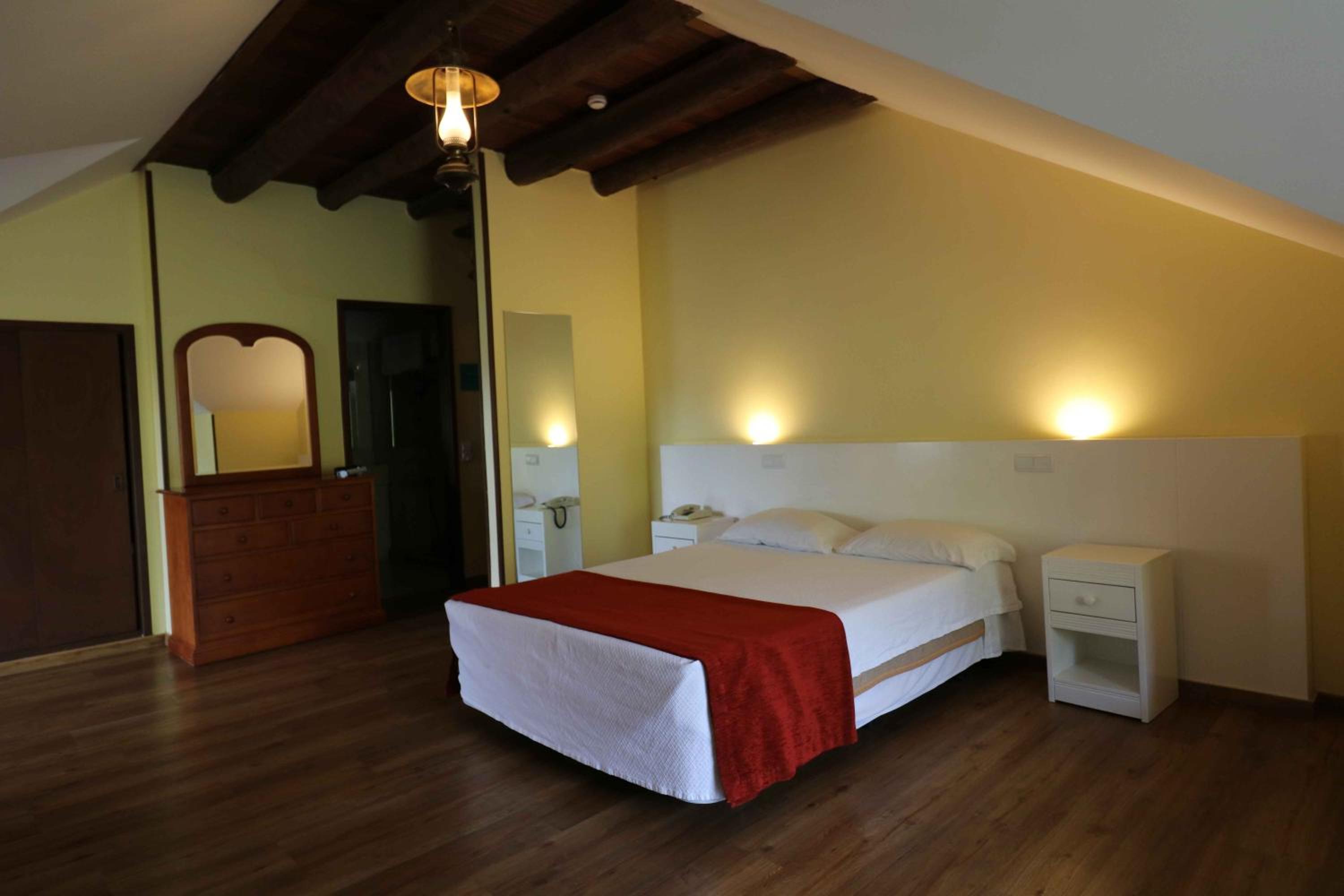 Double Room with Private Bathroom photo 2