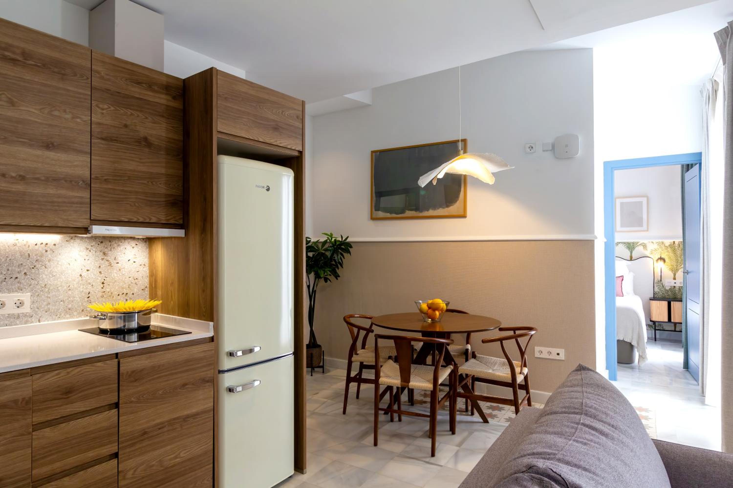 Superior One-Bedroom Apartment with Balcony - Photo 10