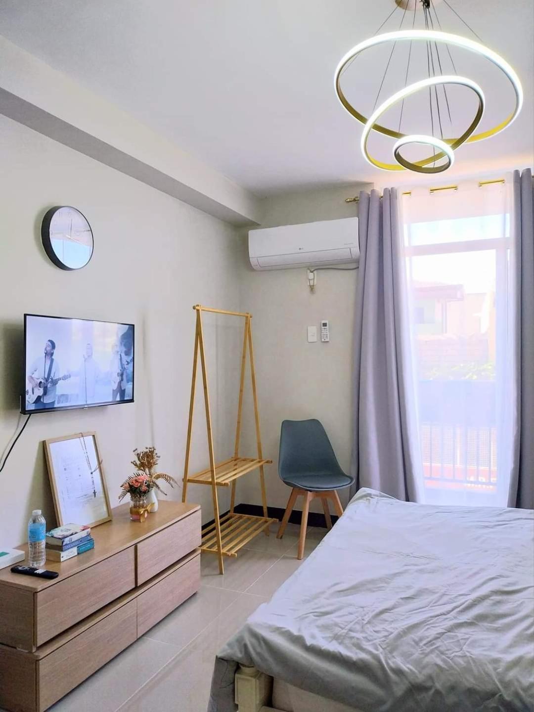 Budget Double Room photo 3